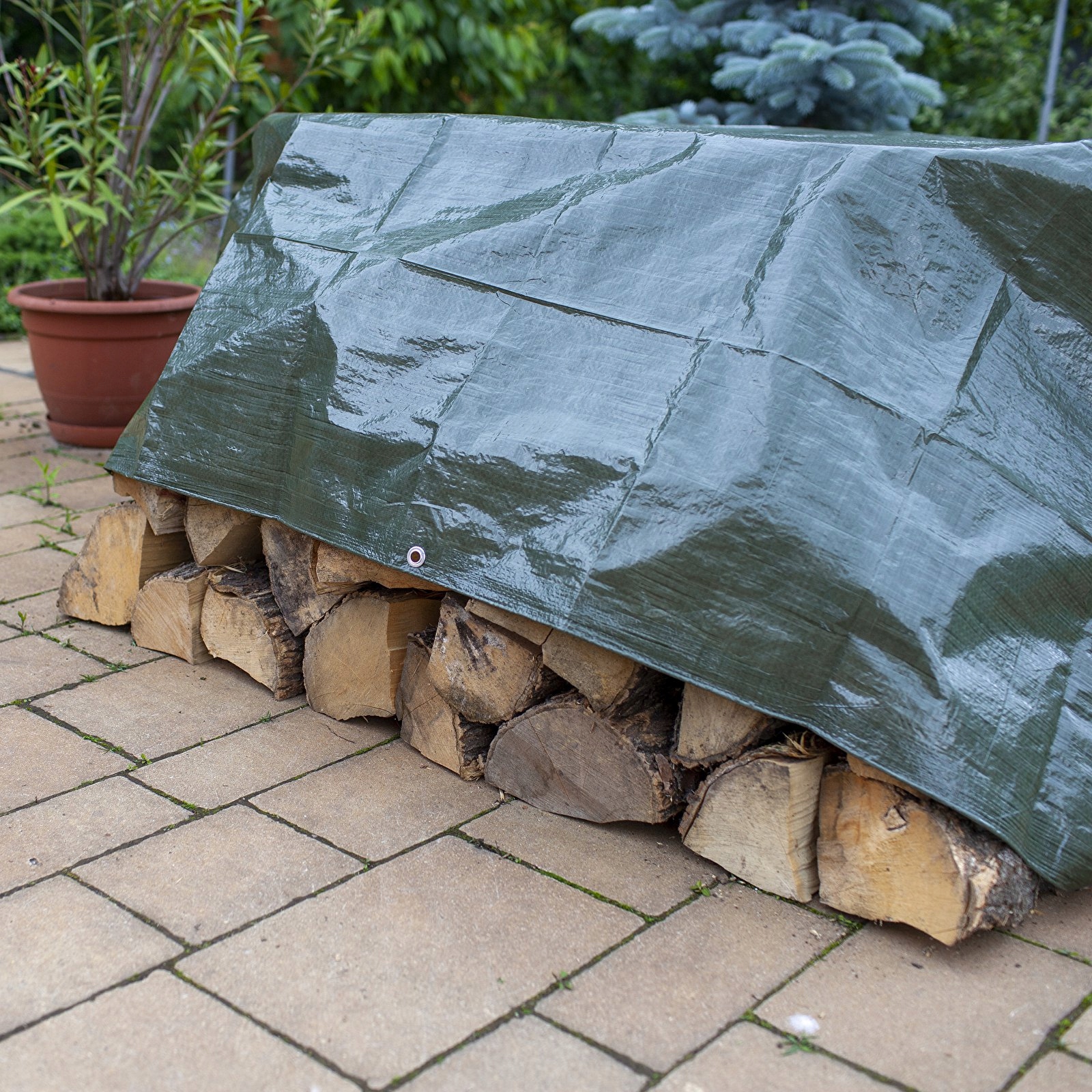 PLANDEKA PLANDEKI 4X5 MROZOODPORNA PŁACHTA GRUBA NA TARAS SAMOCHÓD 5X4 UV++ Gramatura (g/m2) 85 g/m2