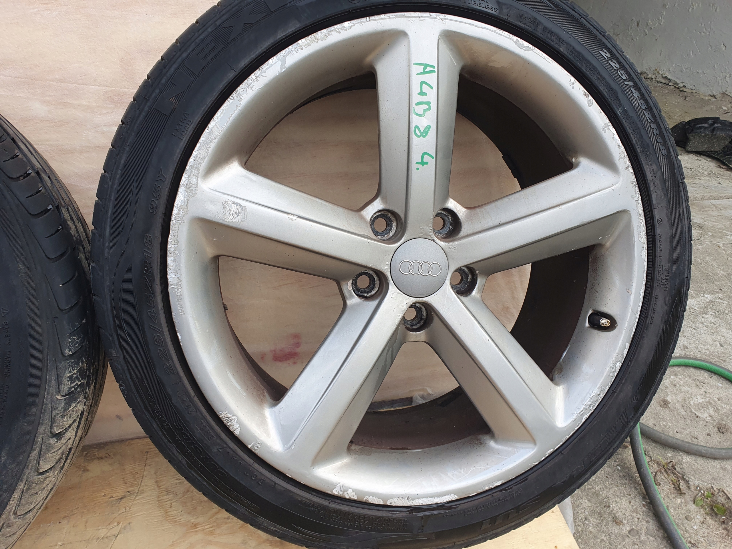 Audi A4 B8 8K0 07- S-line discs aluminium komplet 18"