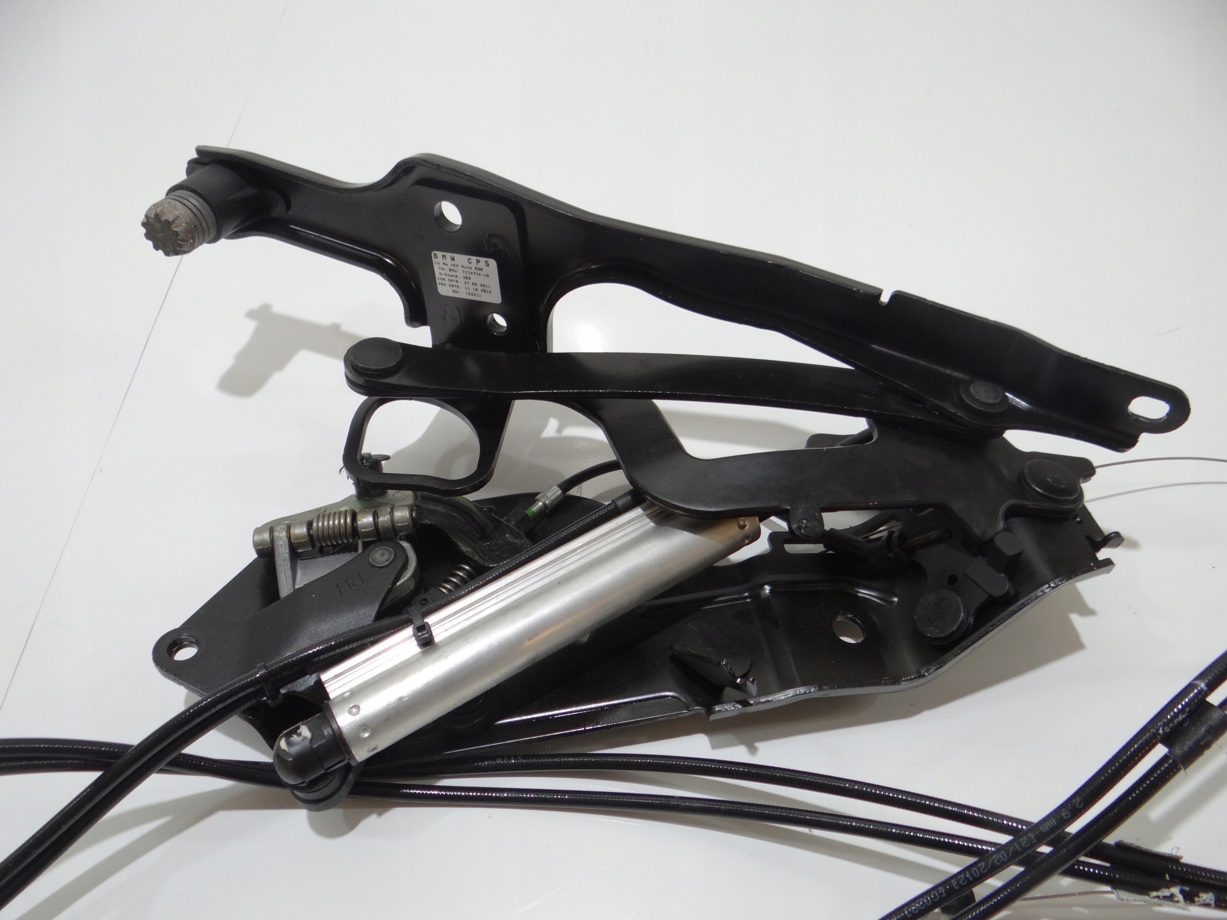 hinge damper roofs right BMW E88 7174774