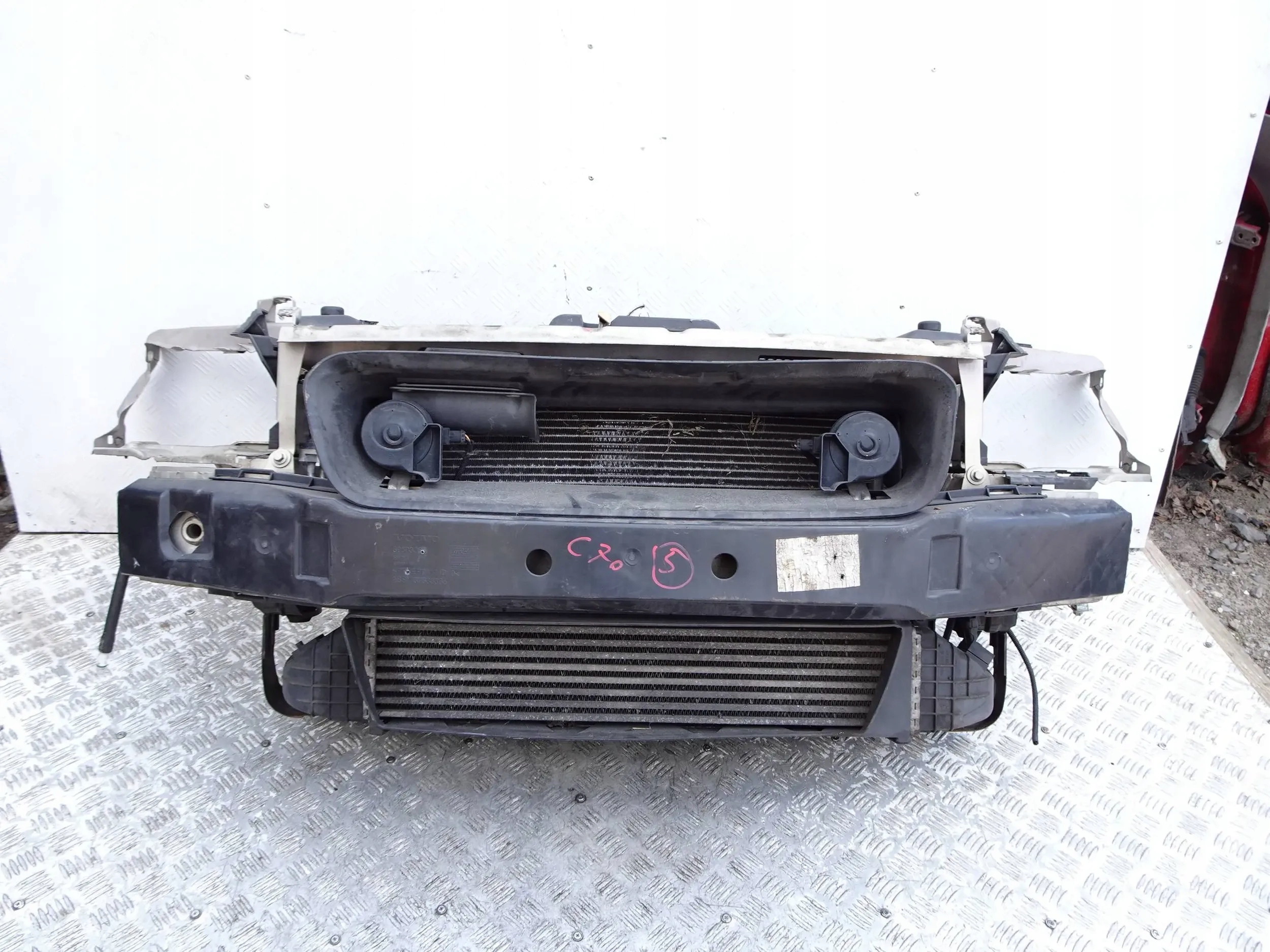 Pas przedni Chłodnice KPL. Volvo C70 II V50 S40 C30 2.4 D5