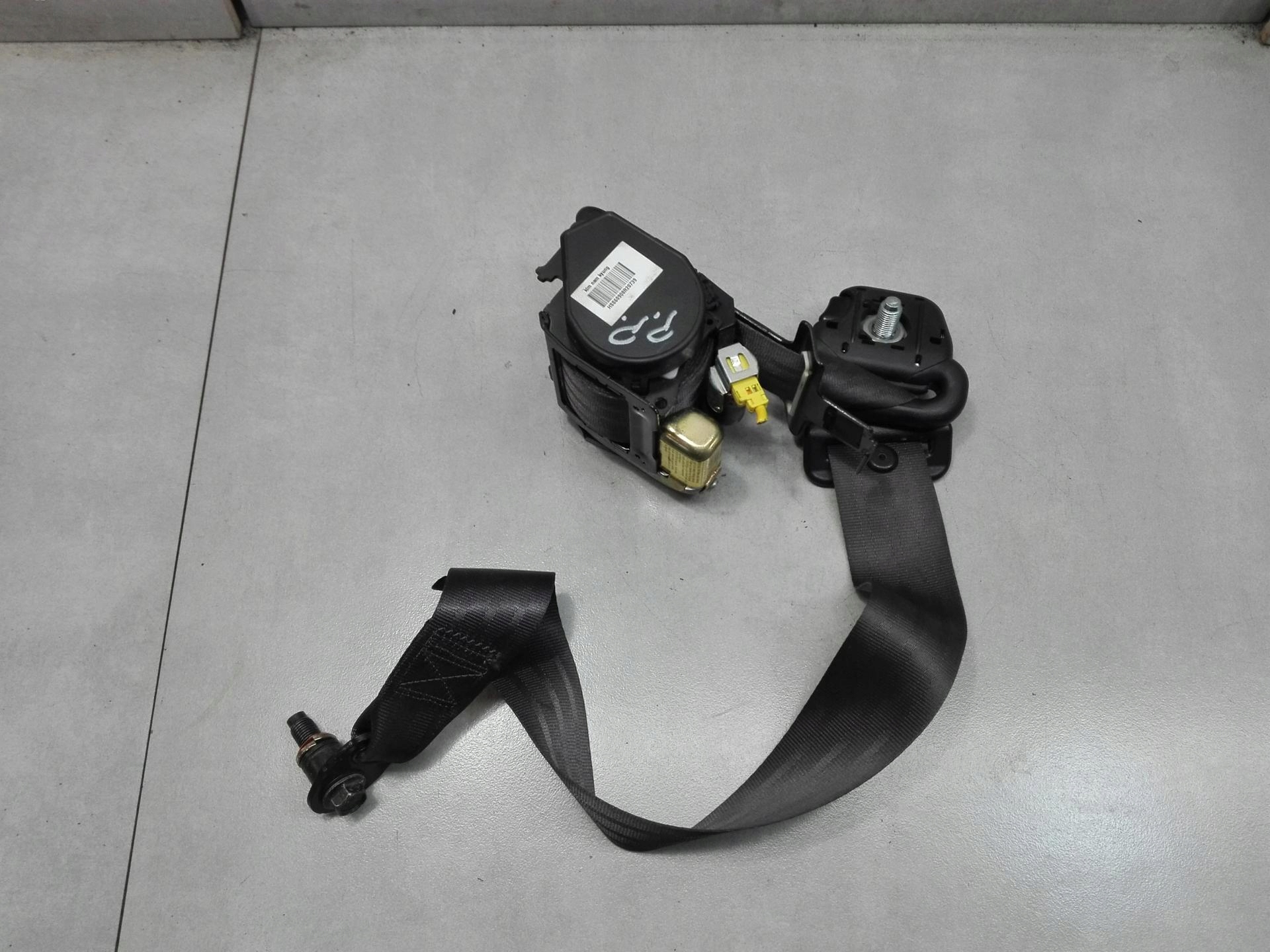 tension belt right front HYUNDAI MATRIX 88885-17200