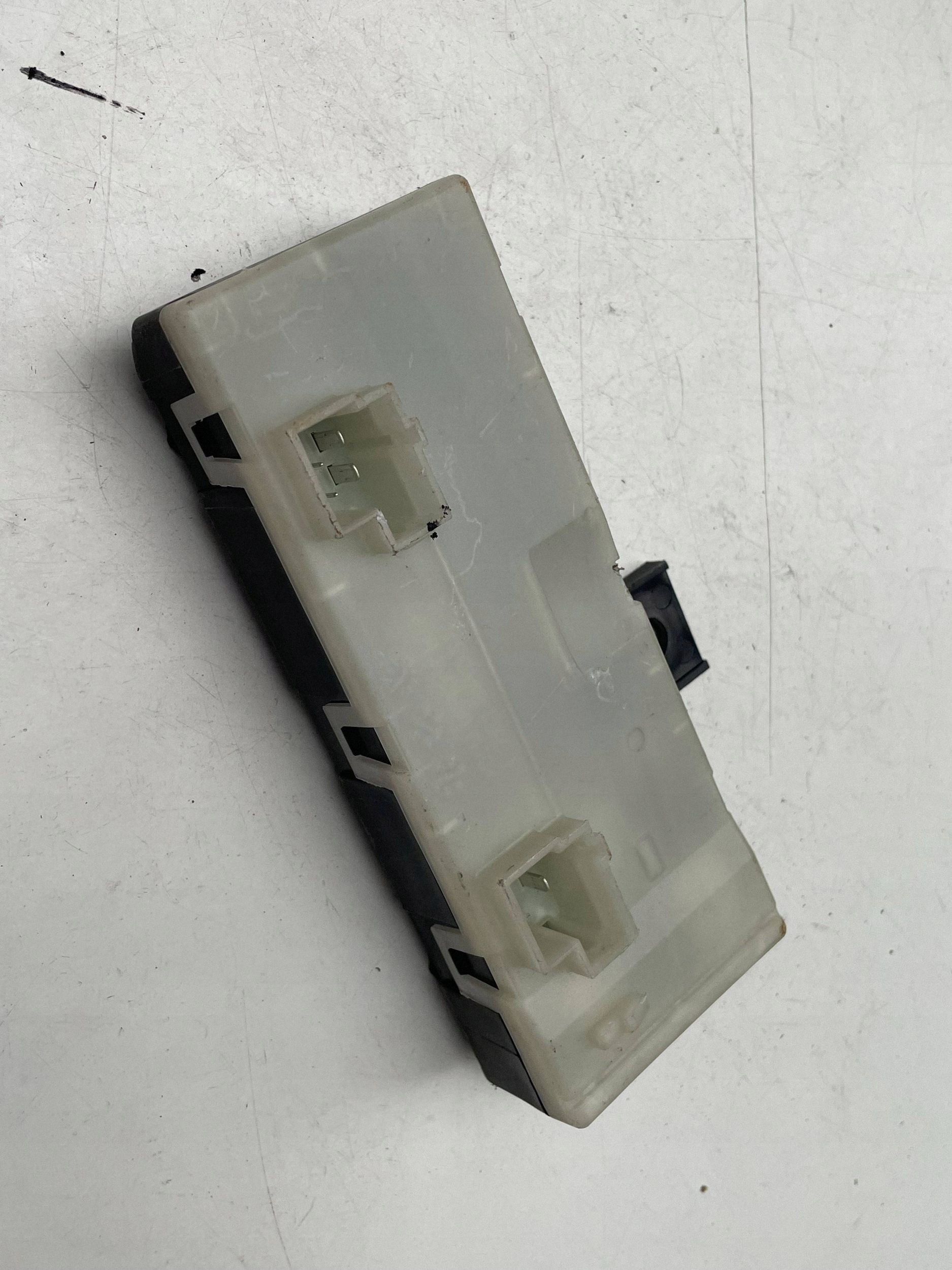 MERCEDES W213 module bonnet boot A2139000814 !J