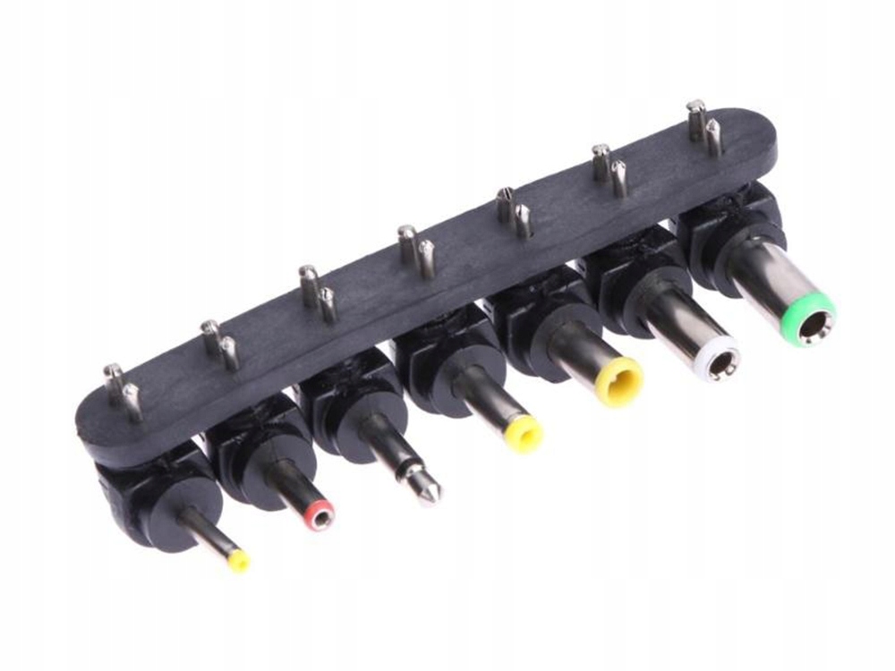 ZASILACZ UNIWERSALNY REGULOWANY ŁADOWARKA WIELOZAKRESOWY 7 KOŃCÓWEK 3V-12V Marka VERK GROUP