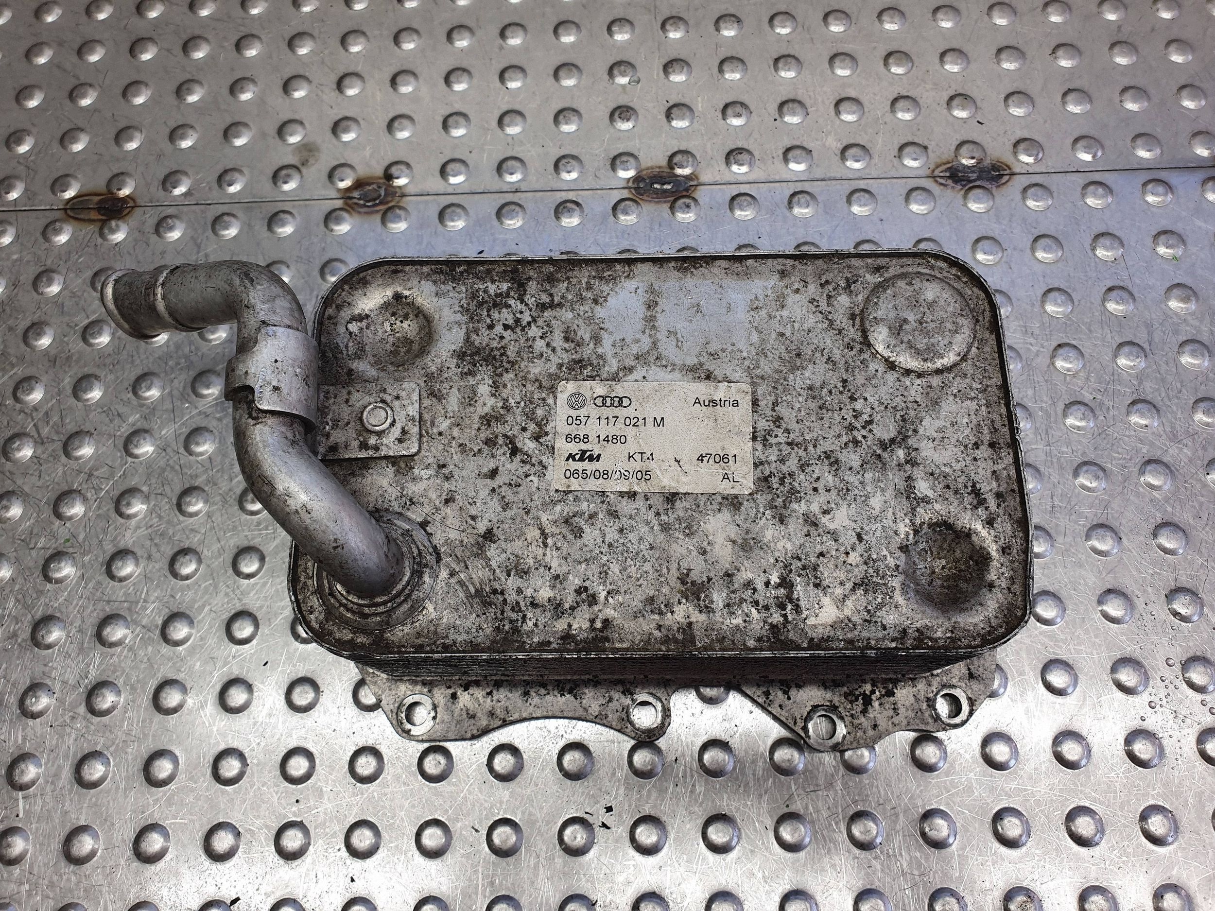 radiatore olio 057117021M AUDI Q7 4L A8 D4 4.2 TDI CDS