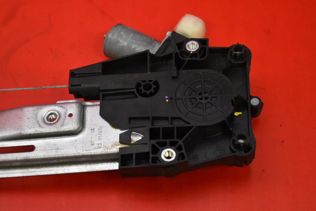 window regulator left front EU 83460-54P10 SUZUKI VITARA 3 III LIFT 18-24