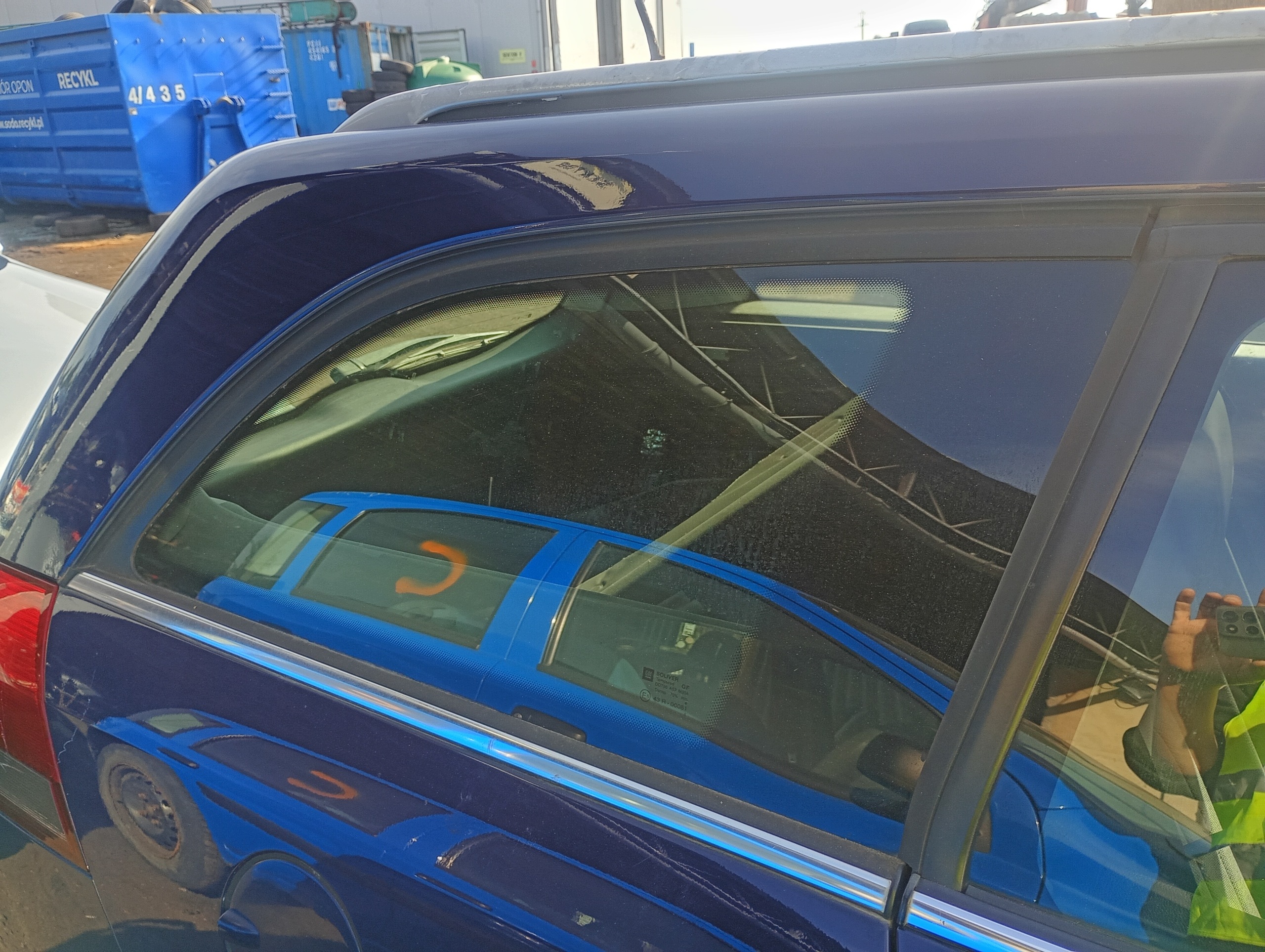 window side bodywork right rear rear part Opel Vectra C FL 04-08