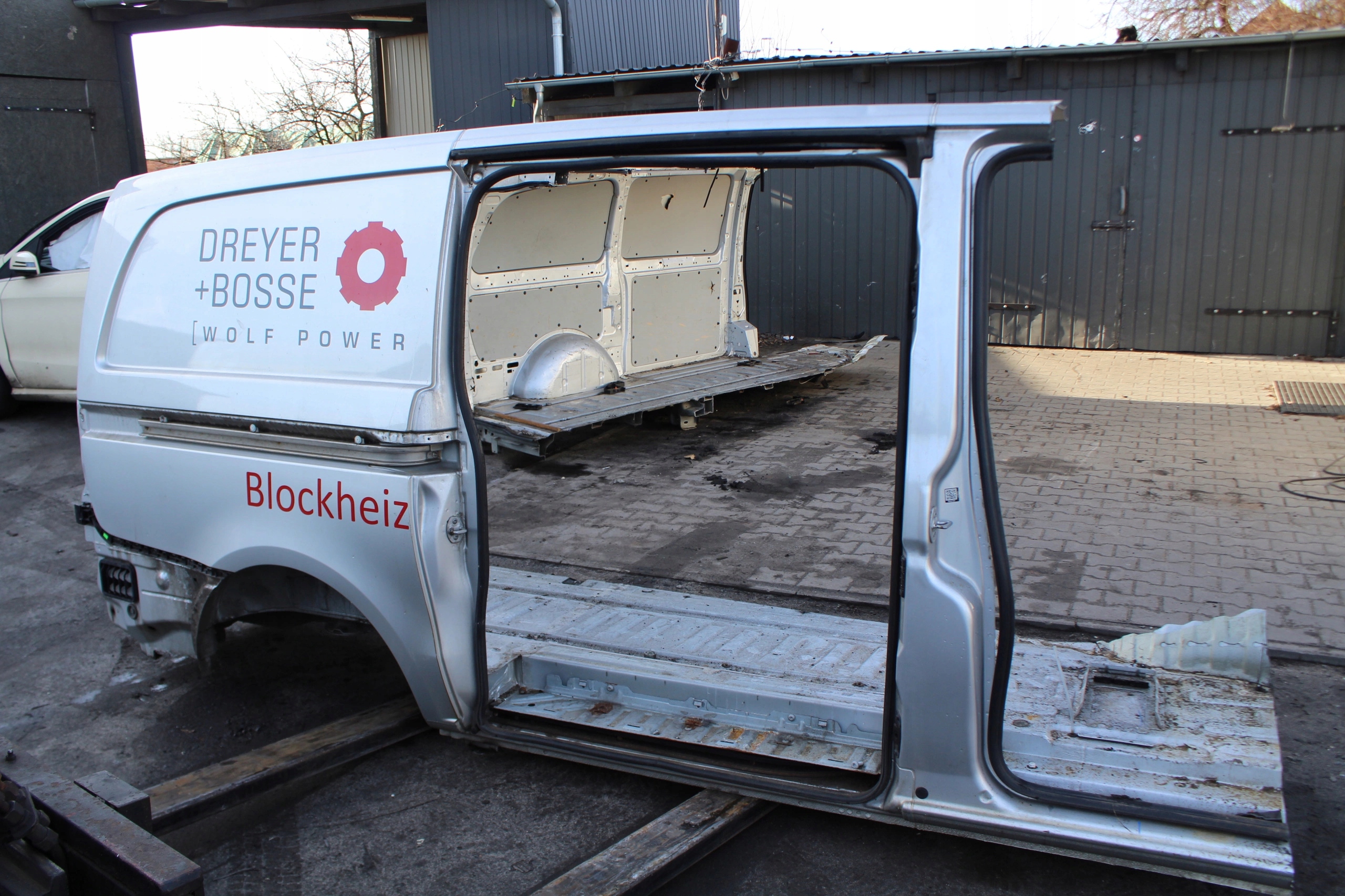 Mercedes Vito W447 ćwiartka tył prawa