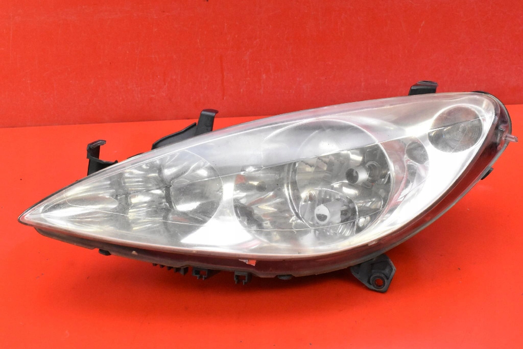REFLEKTOR left light front EU 9641615780 PEUGEOT 307 01-05