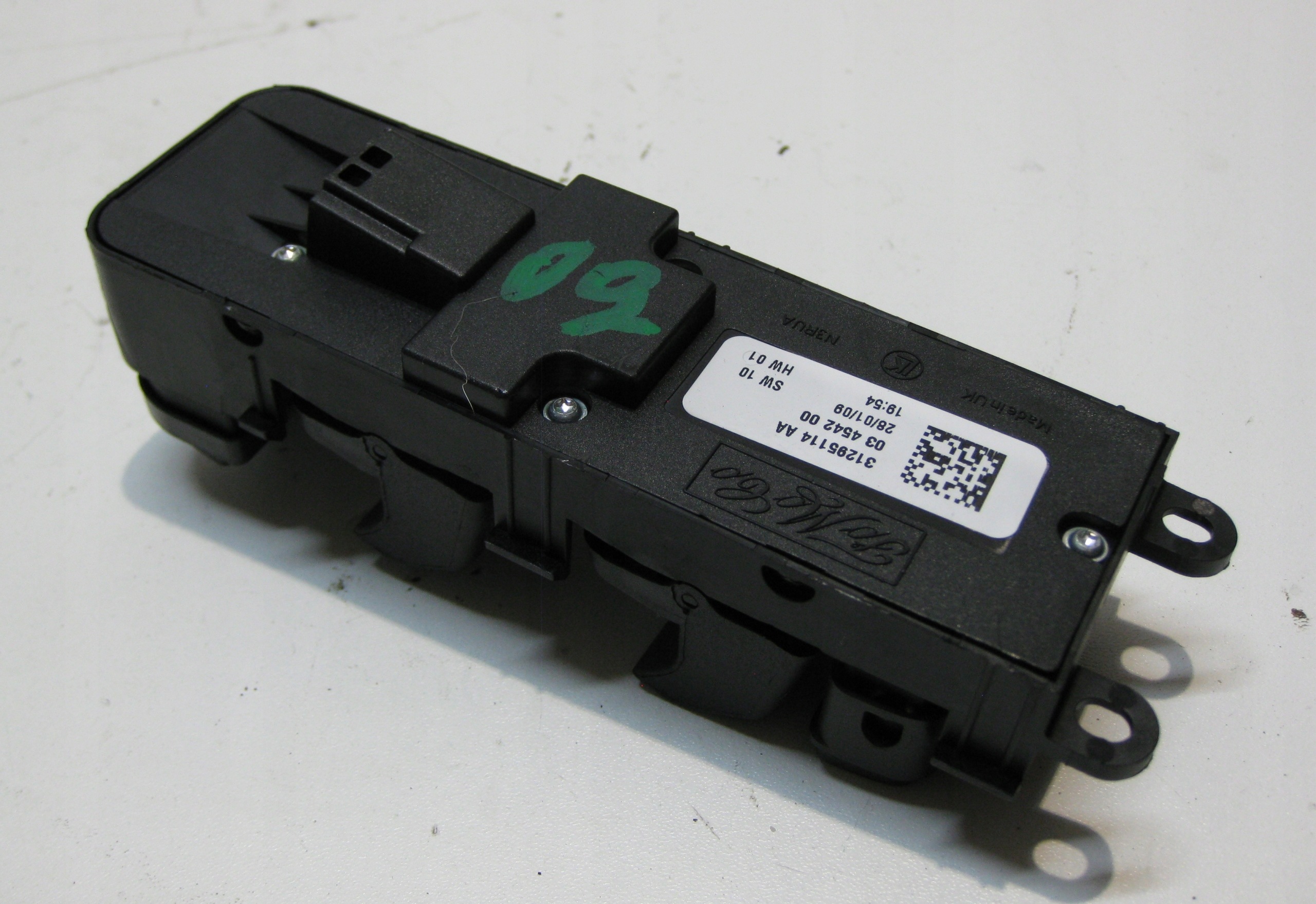 VOLVO V70 2.0 D 09R PANEL window control switch of mirrors 31295114AA