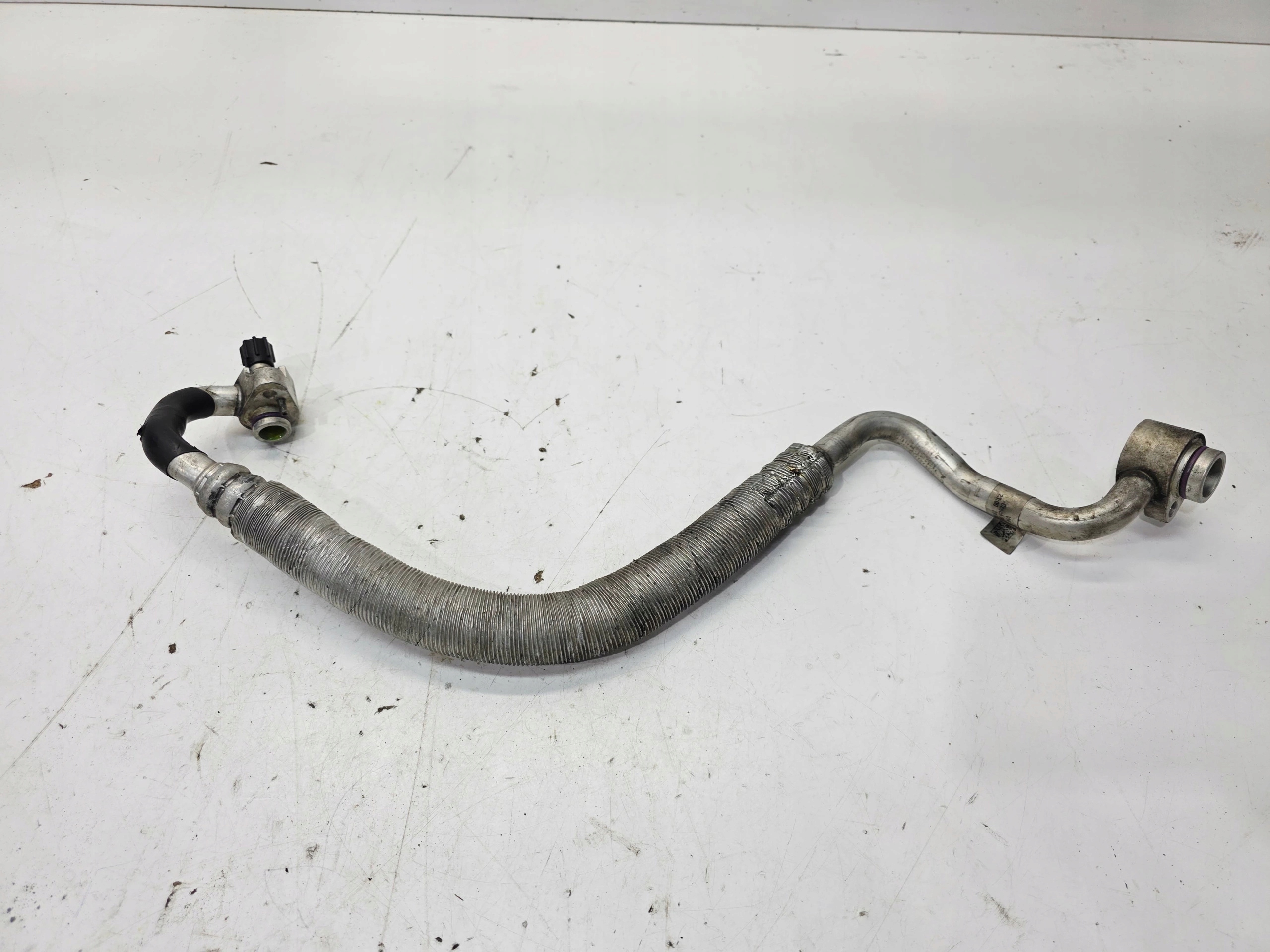 vedení hadice klimatizaci AUDI A6 C7 A7 4G0260707CC