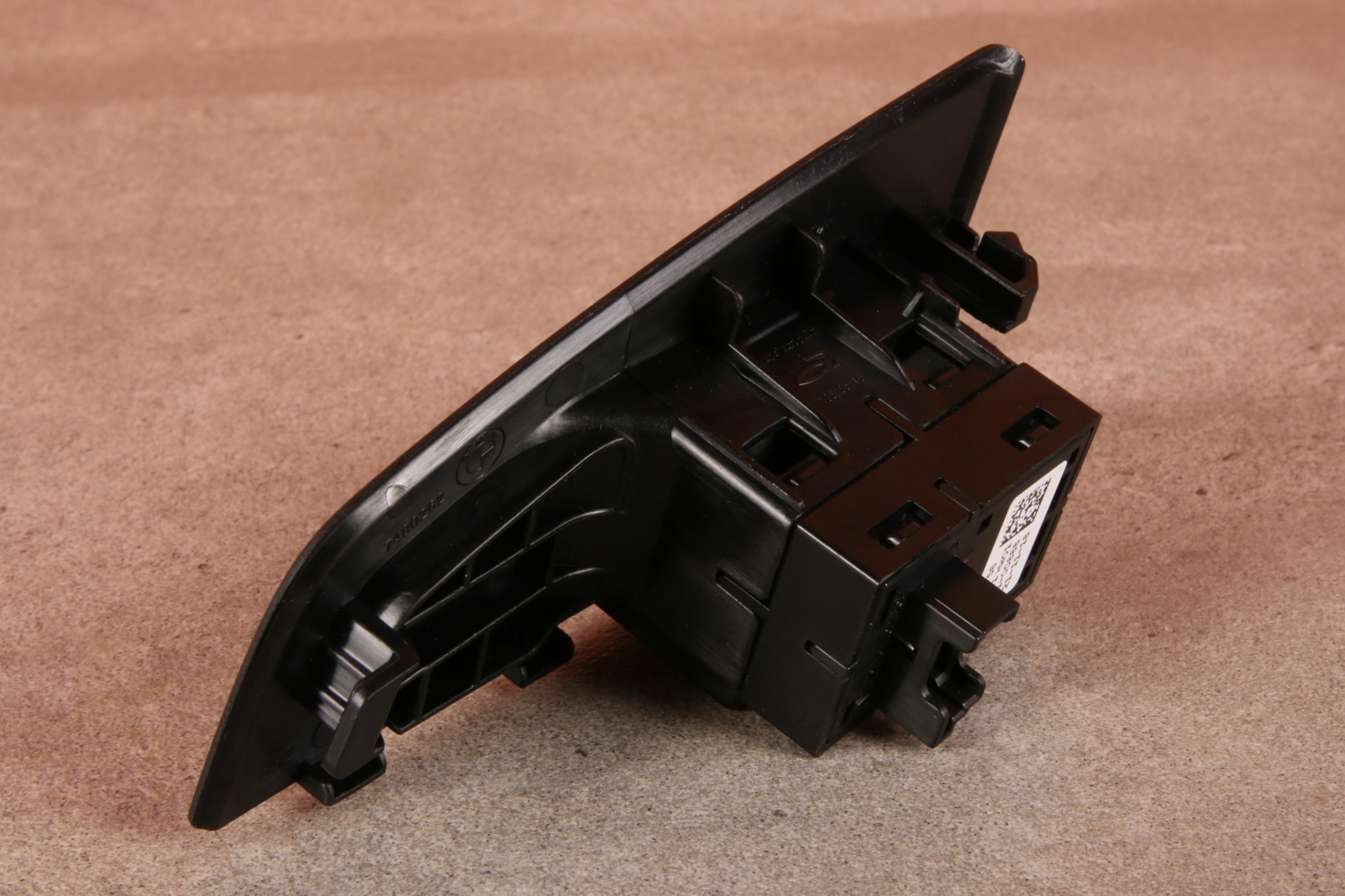 BMW 1 F40 2 F44 PANEL switch switch windows right PRAWEJ rear part 7950756