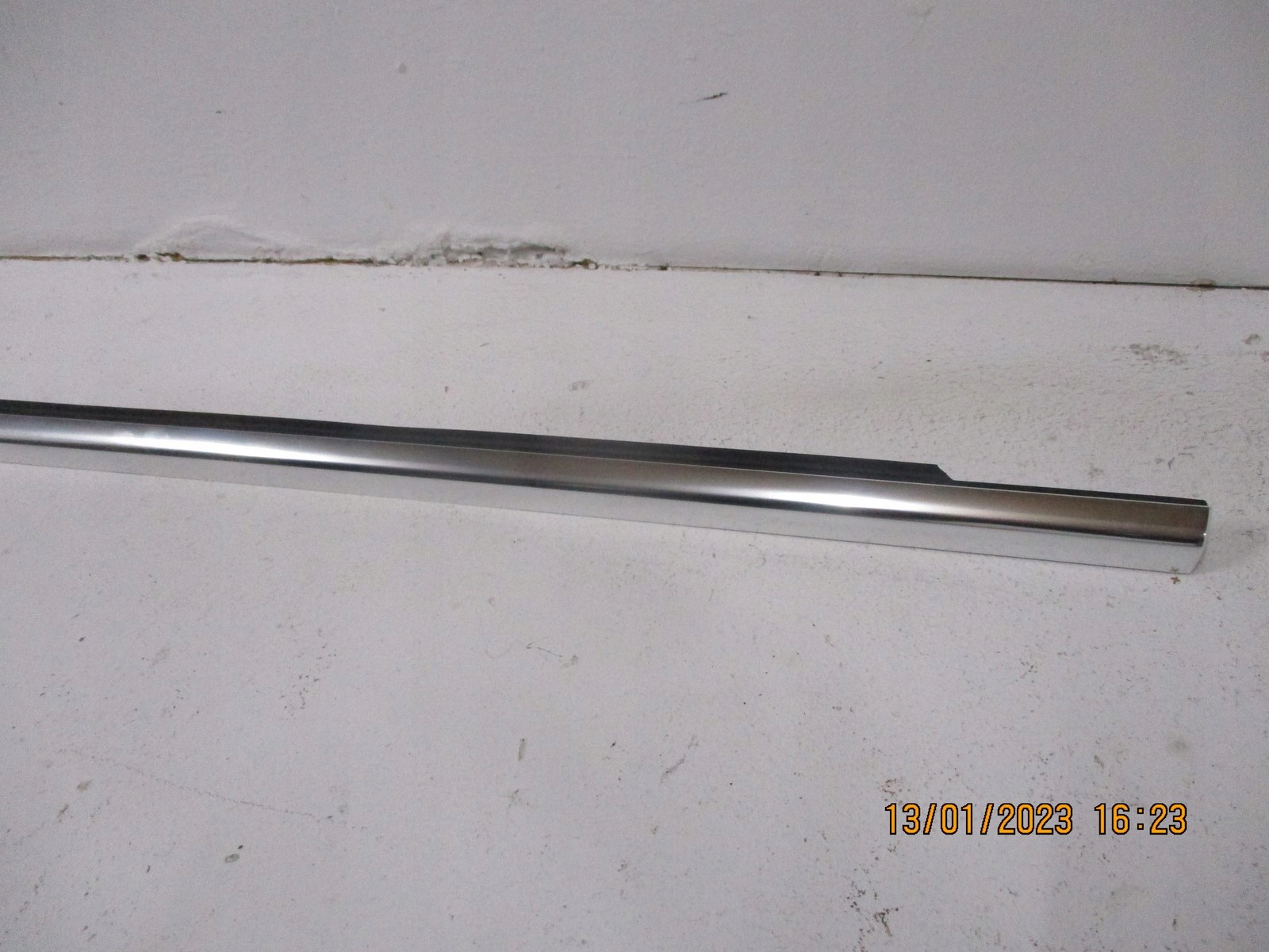 moulding dust MERCEDES B KLASA A2477251900