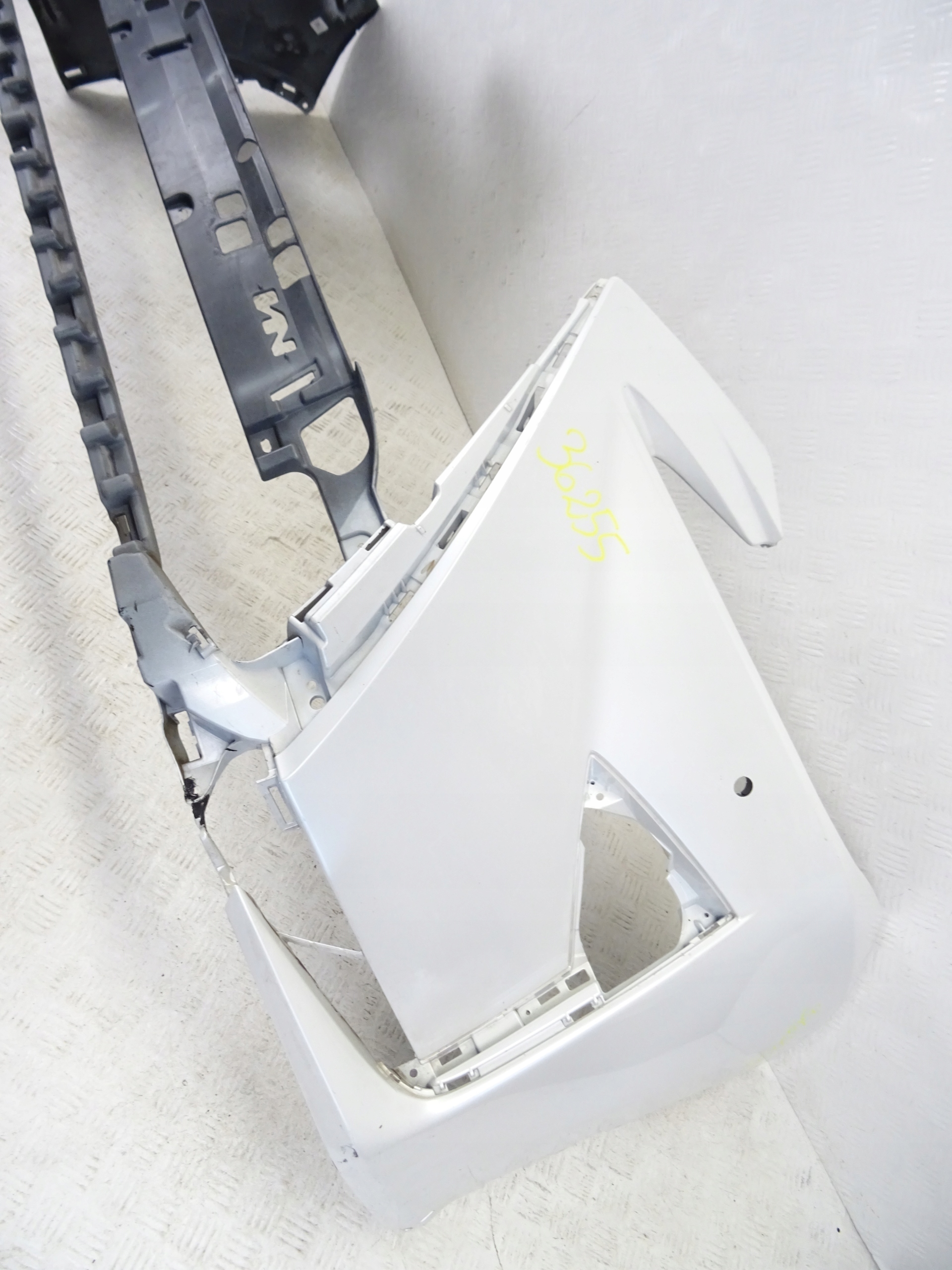 Lexus RX450H RX IV 4 15- bumper front
