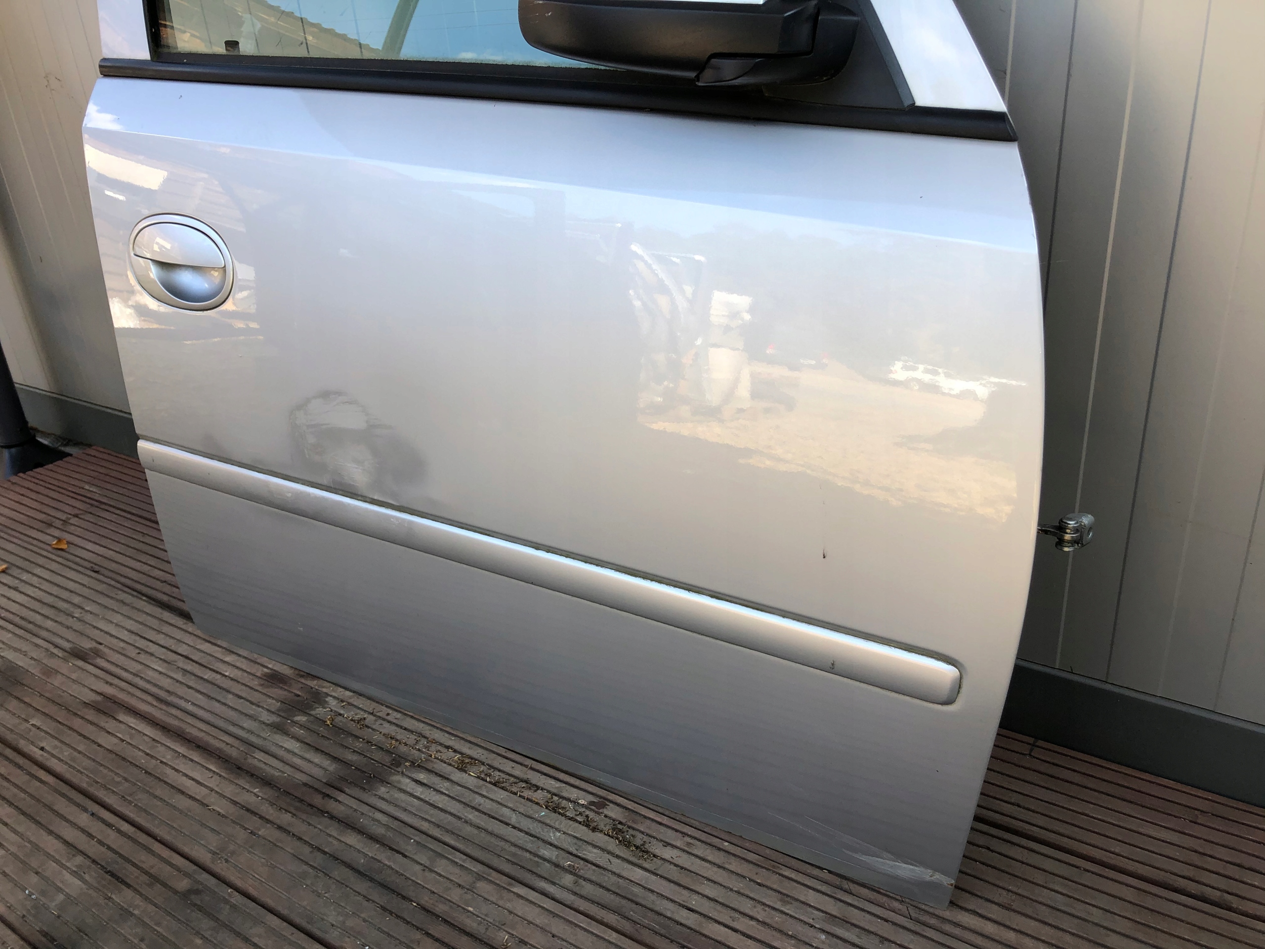 OPEL MERIVA A KOMPLETNE DRZWI PRAWY PRZÓD Z157 Strona zabudowy przód - prawa