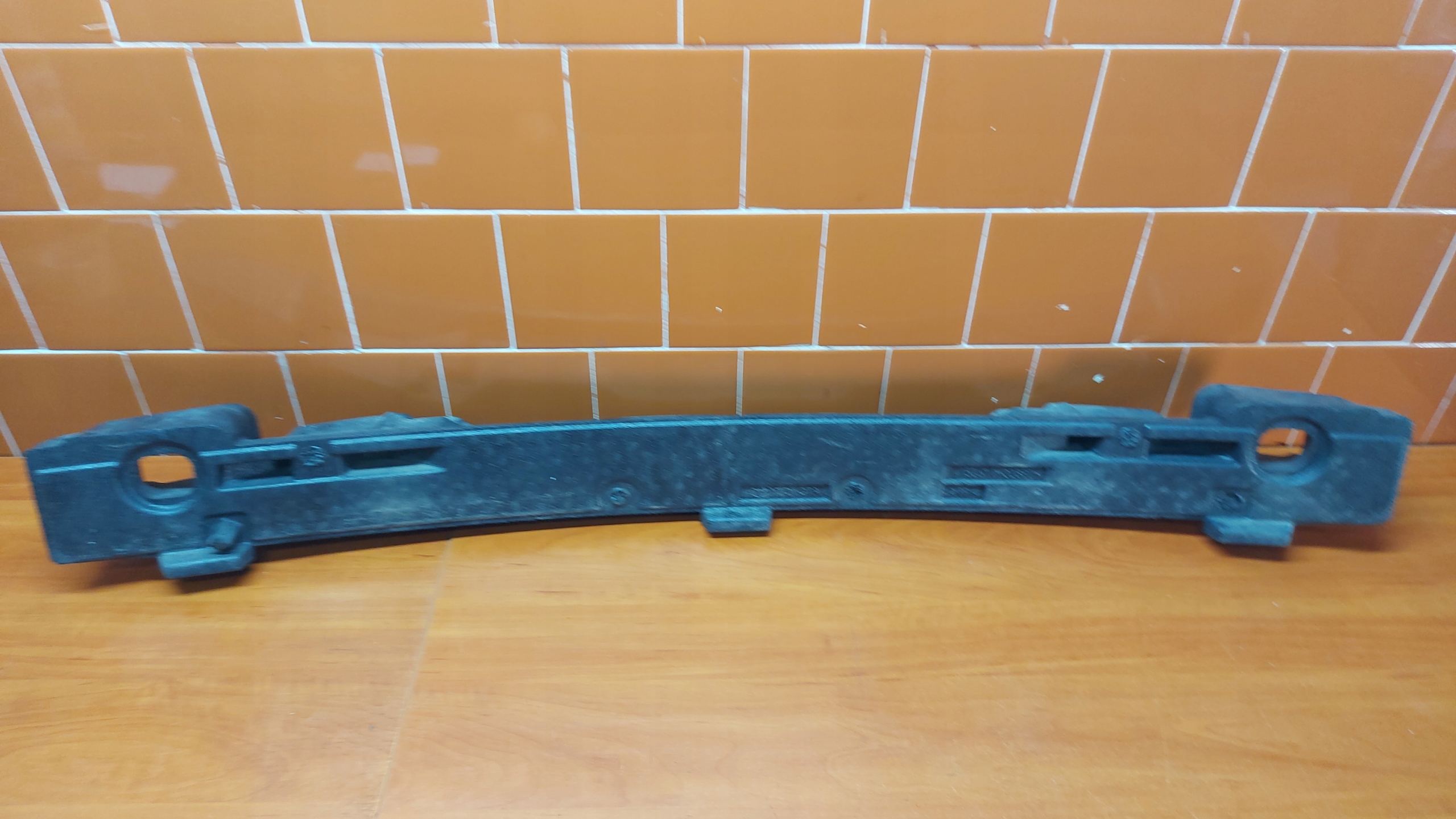 ABSORBER Polystirén nárazníku předek TOYOTA COROLLA E16 E18 16-18