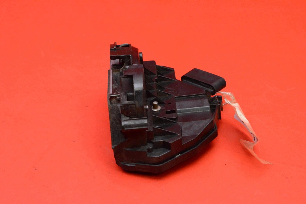 lock door left front front 8A6A-A21813-AE FORD FIESTA MK7 5D HB 08-17