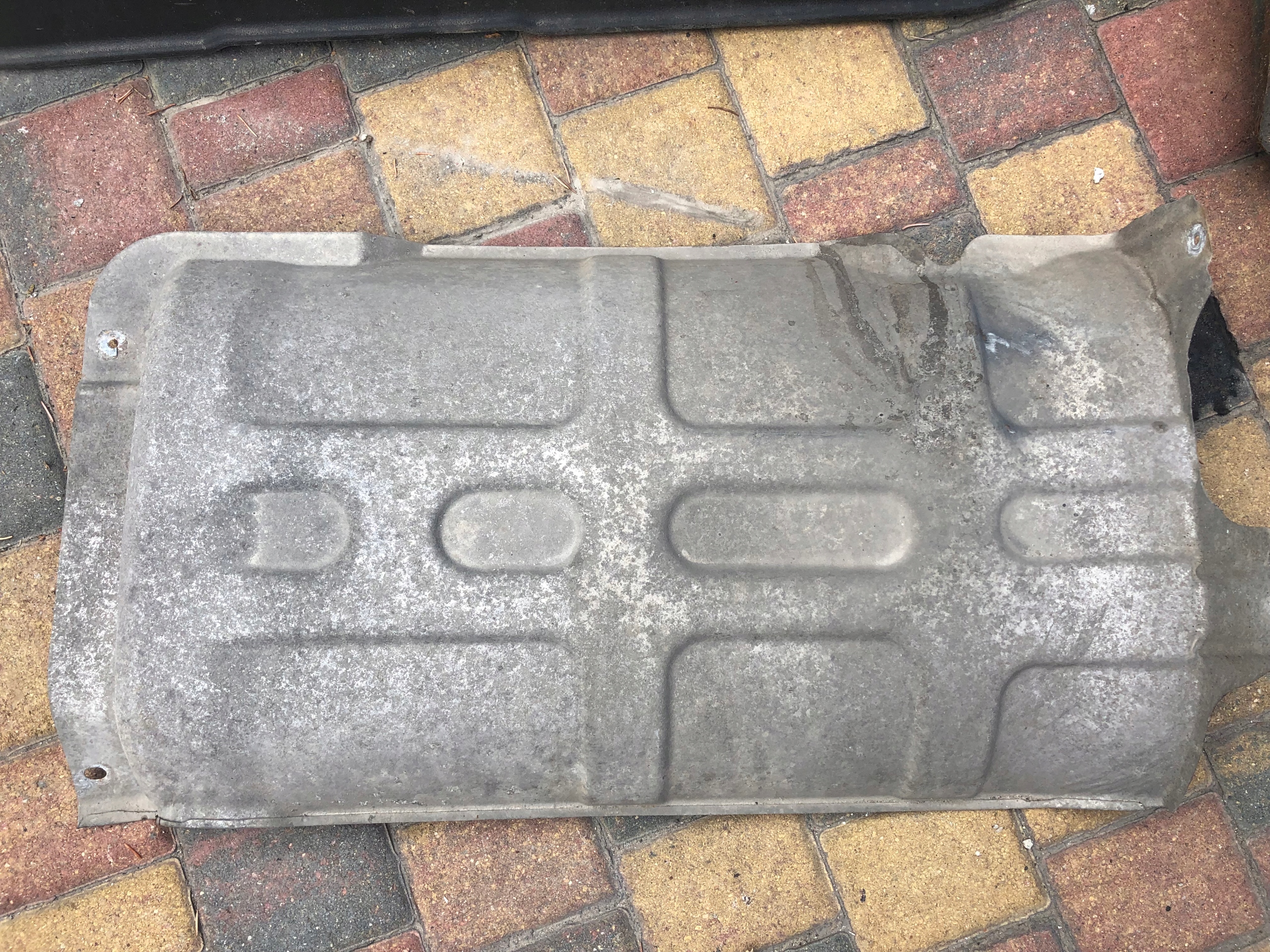 Nissan Navara D40 Lift 2.5 dci теплозахисний екран