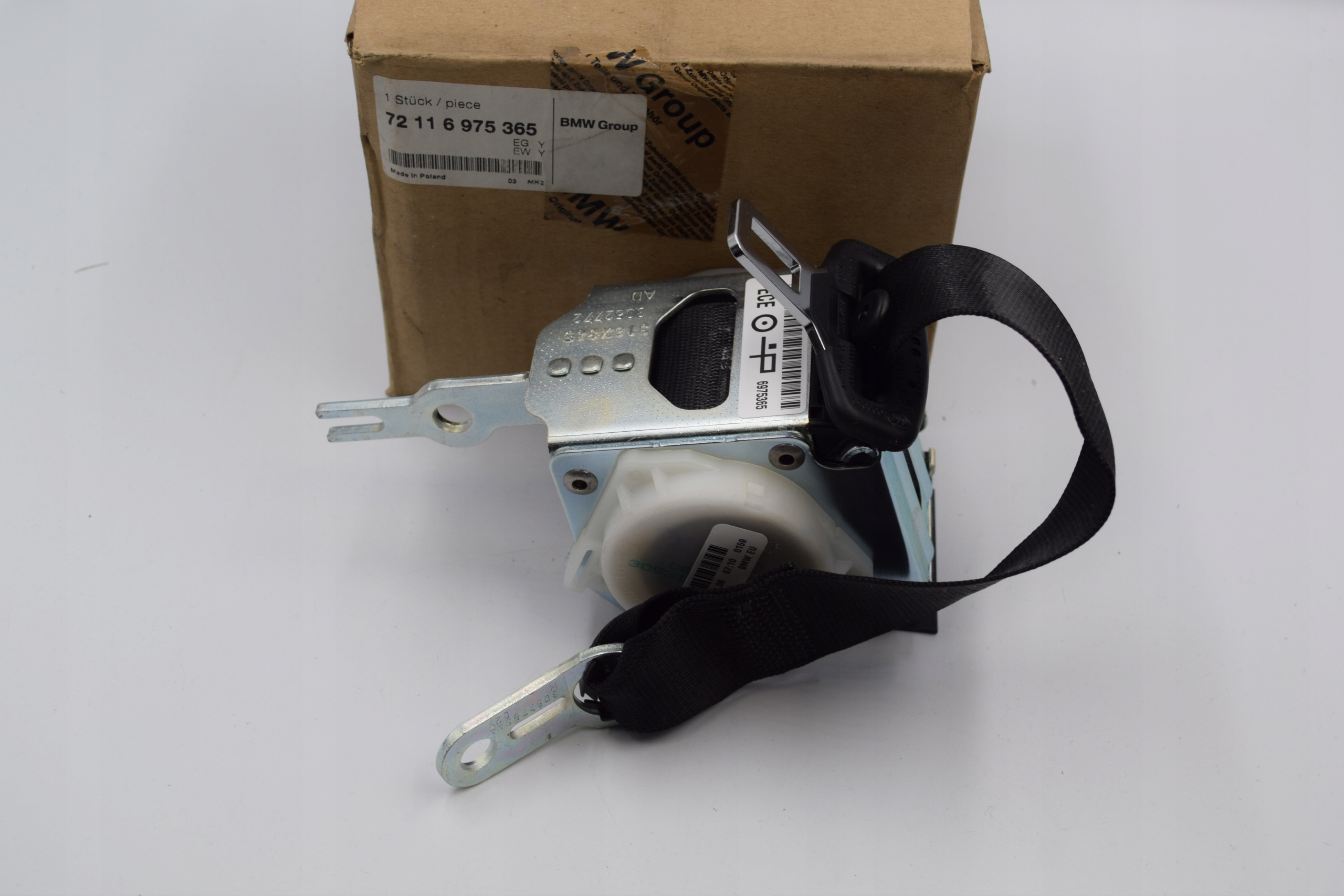 72116975365 - Новий ORG ремінь безпеки задній BMW E90