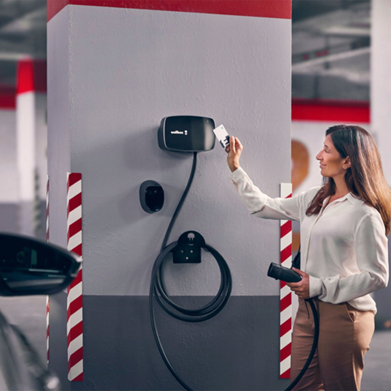 Stacja ładowania Wallbox Commander2S 22kW 5m biała Rodzaj złącza Typ 2