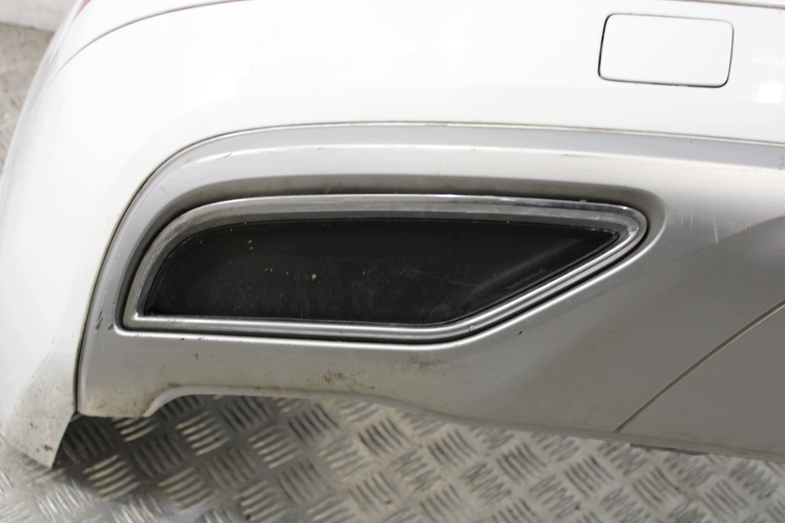 bumper rear part rear complete 4 X PDC AUDI Q5 80A