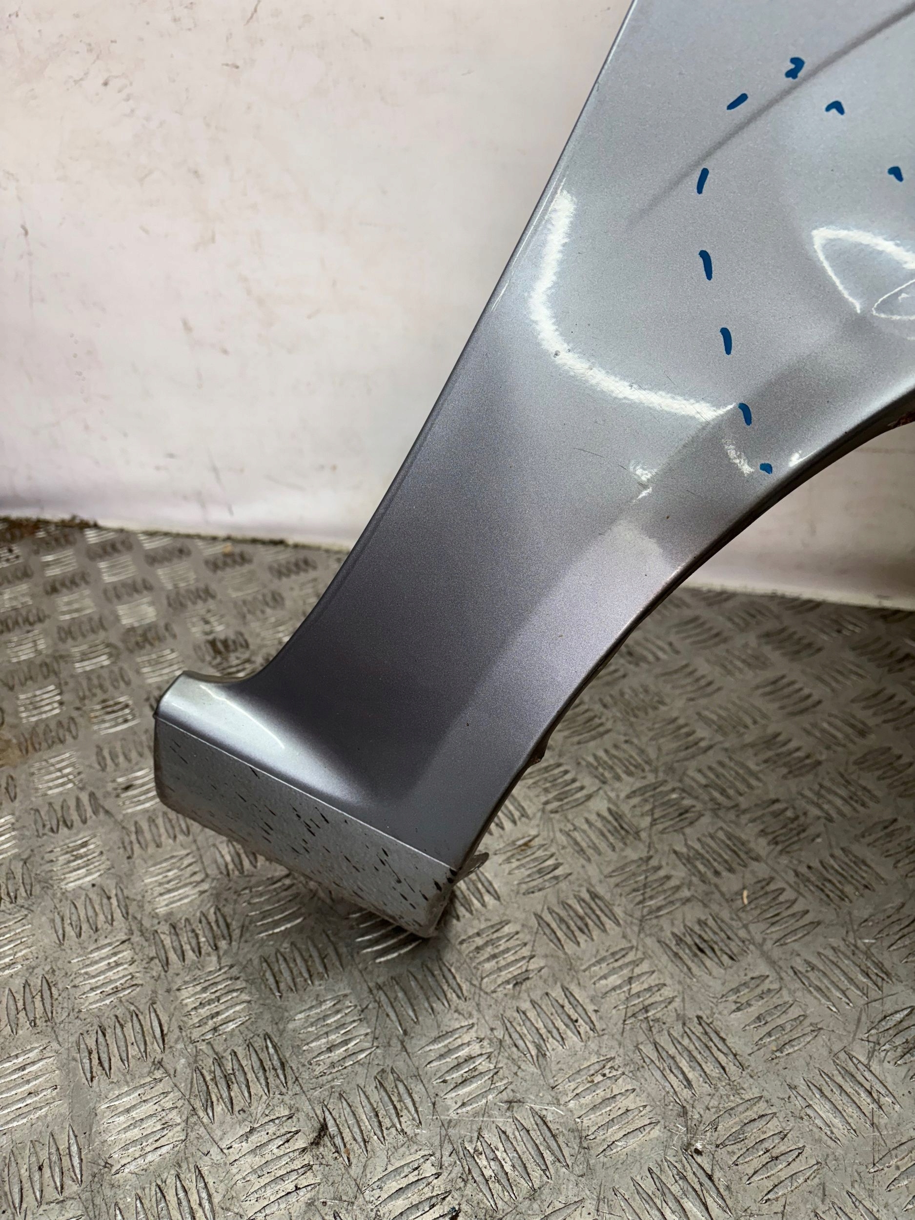 fender front front right OPEL ZAFIRA B