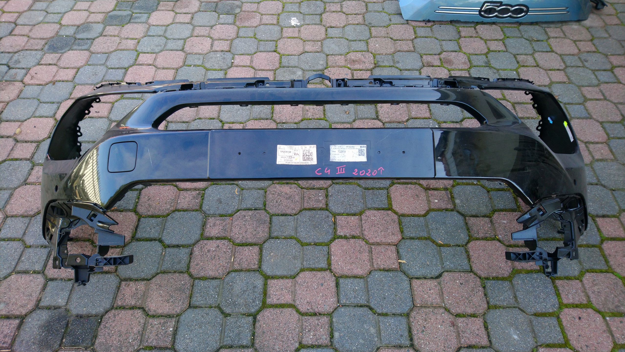 бампер передний CITROEN C4 III 2020-