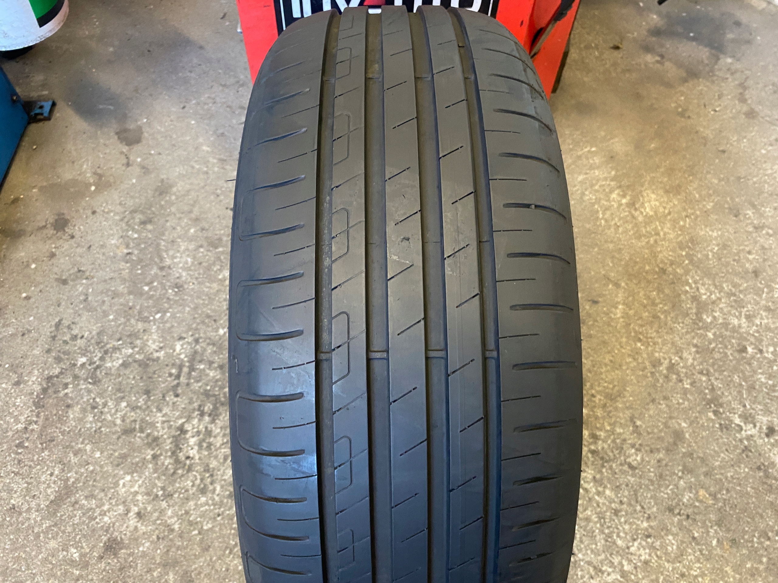 gomma letnia 205/55R17 Goodyear EfficientGrip Performance 6mm