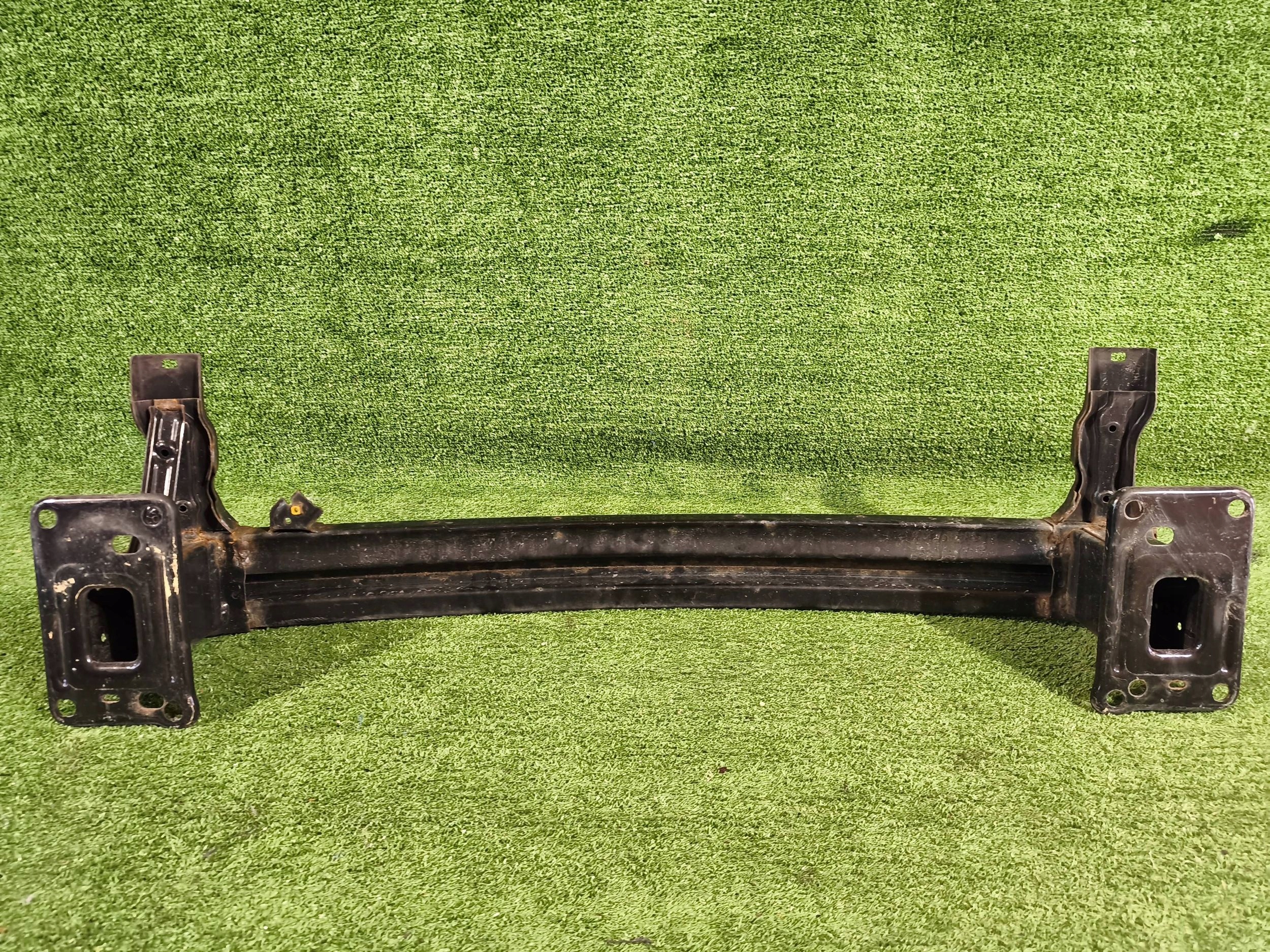 bumper support of the front front KIA CEED II 12- NR.619