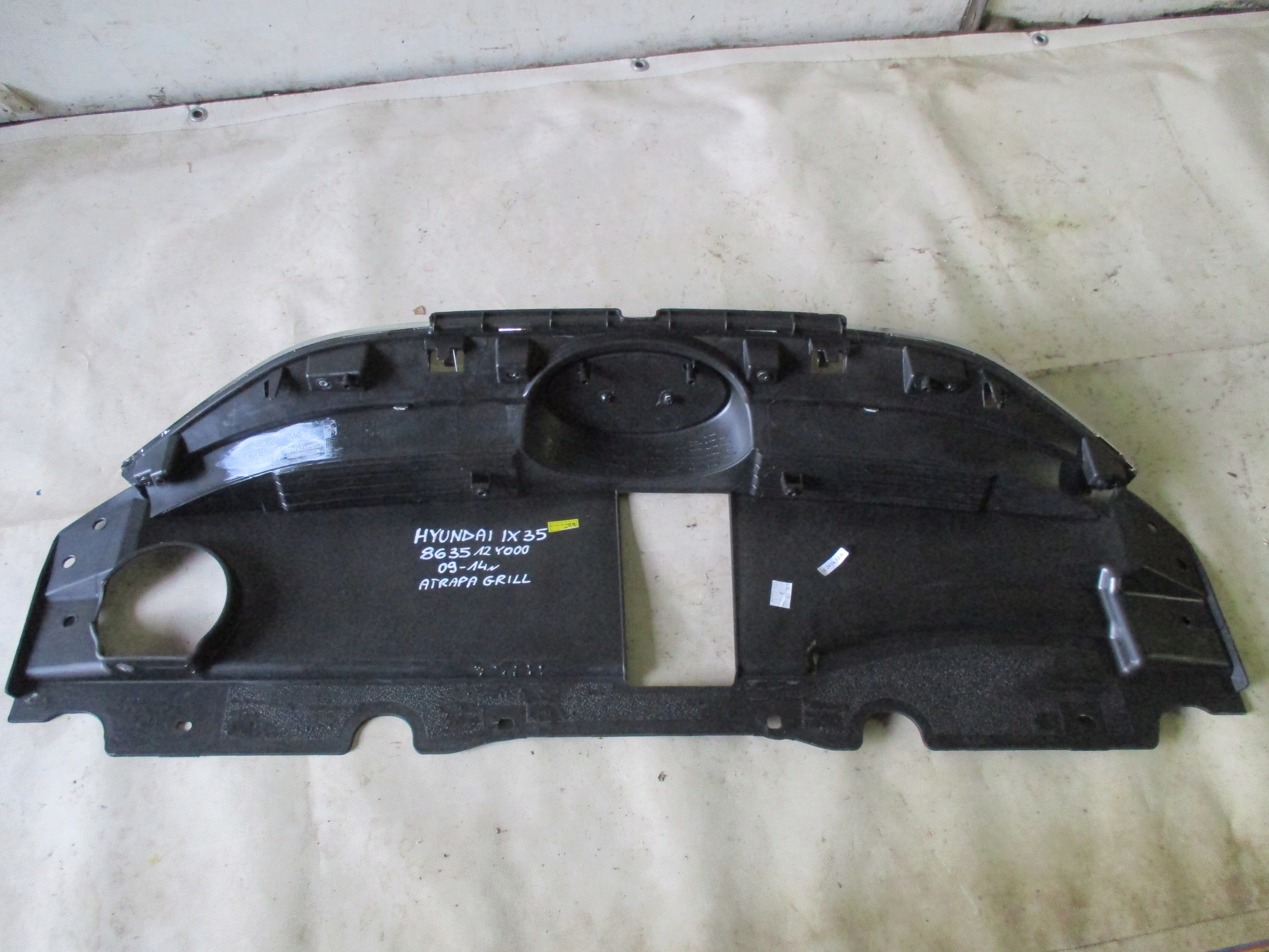 Grill Hyundai ix 35 86351-2Y000