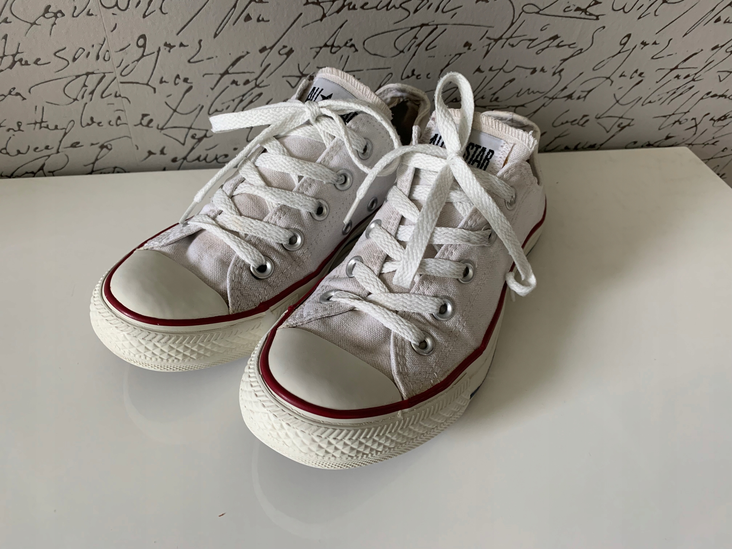converse 23cm