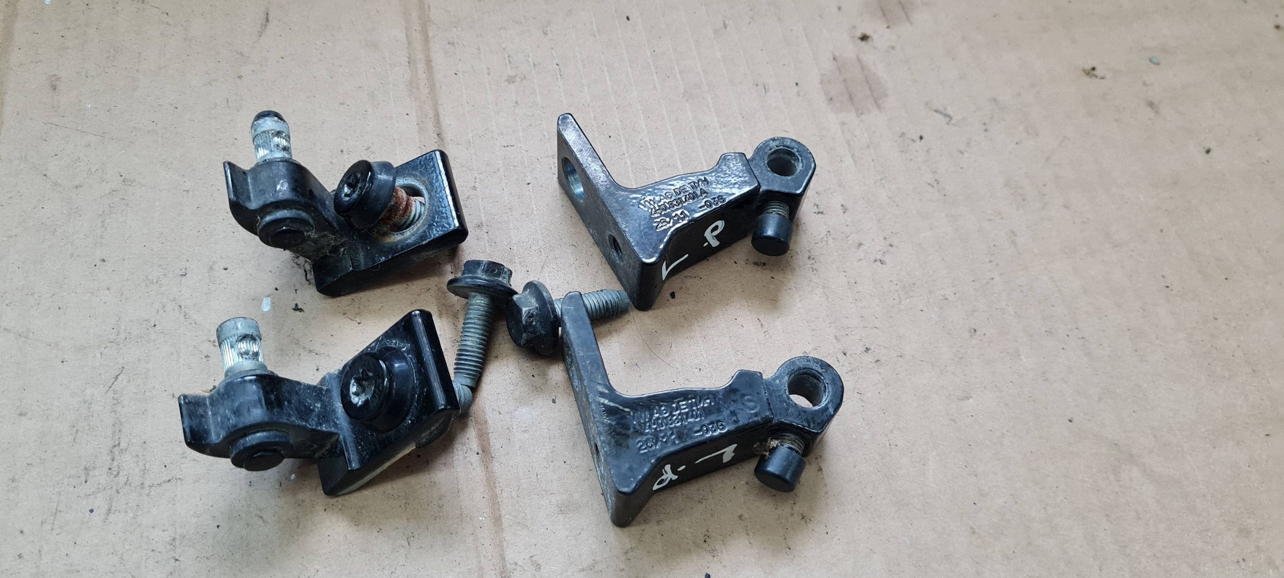 A7 4G S7 hinge hinges door left left front front KOMPLET LY9B