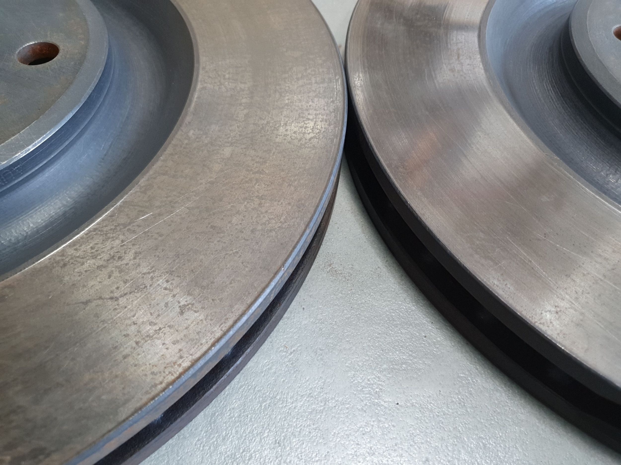Audi Q7 4M discs brake rear part 350X28MM 4M0615601J