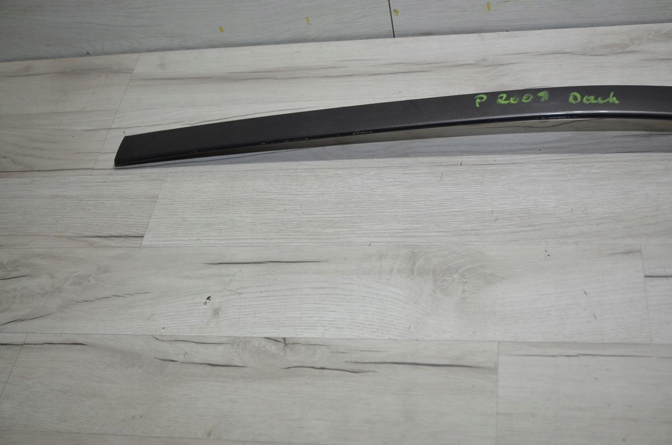 moulding roofs right Peugeot 2008 13r