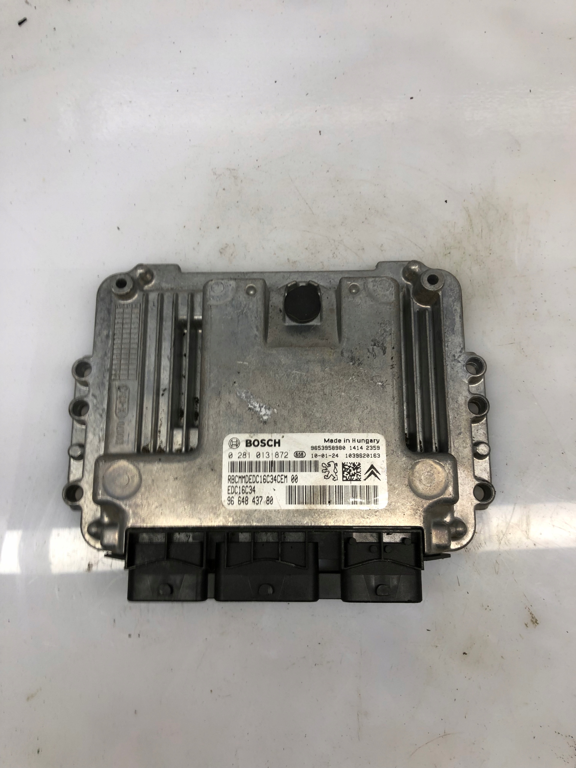 KOMPUTER SILNIKA PSA 0281013872 9664843780