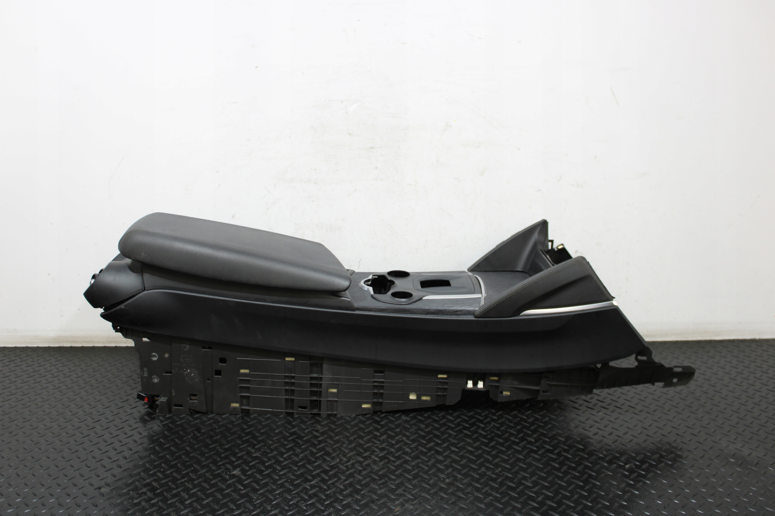TUNEL central armrest ALFA ROMEO STELVIO