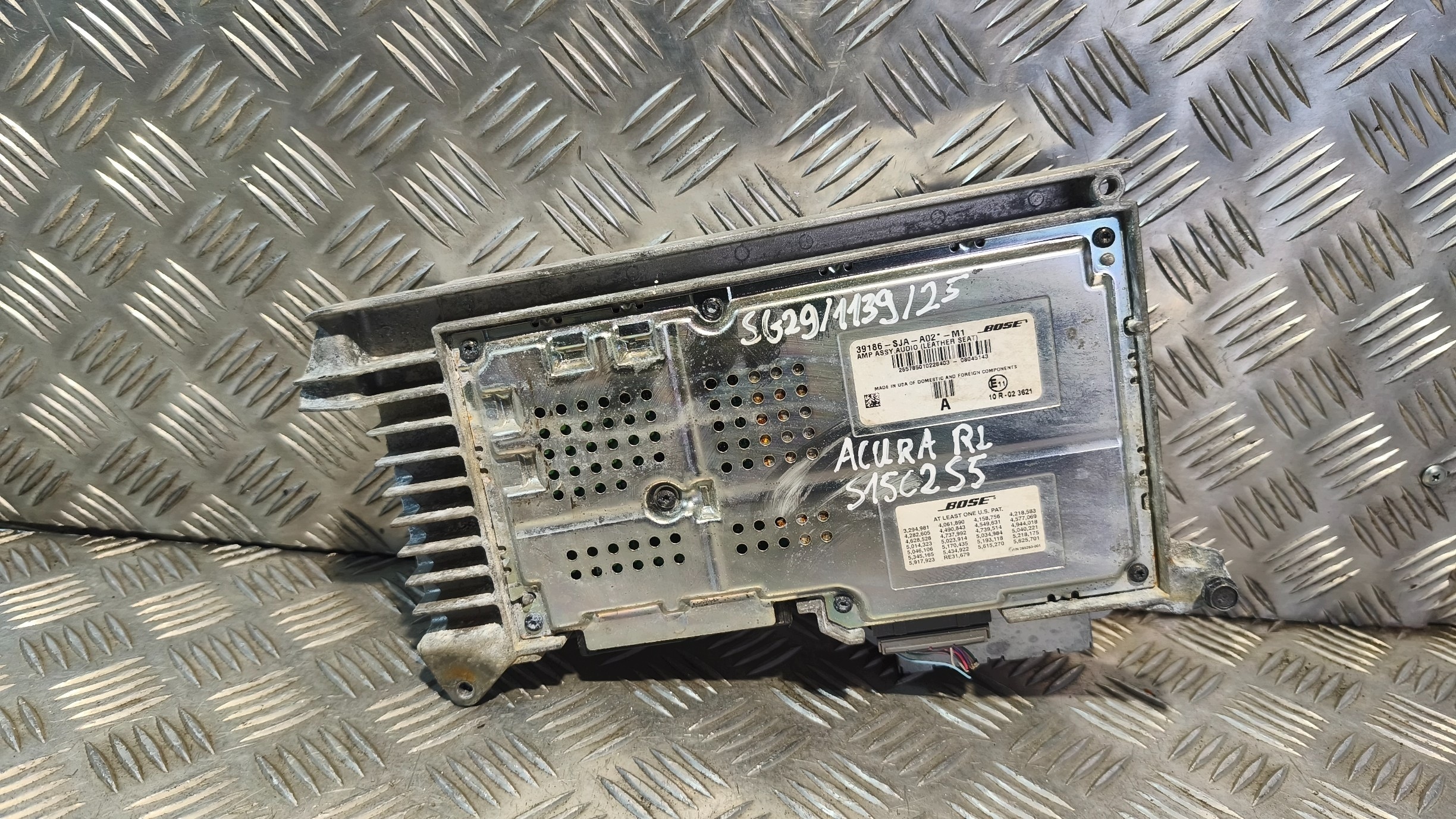 amplifier RADIA 39186-SJA-A02-M1 ACURA RL 2009r