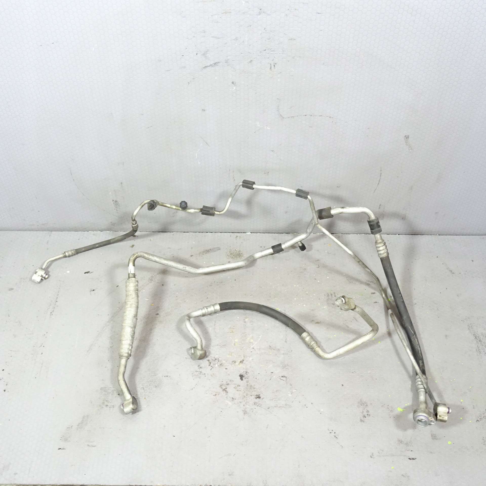 VW PASSAT B6 2.0TDI RURKI klimaanlage