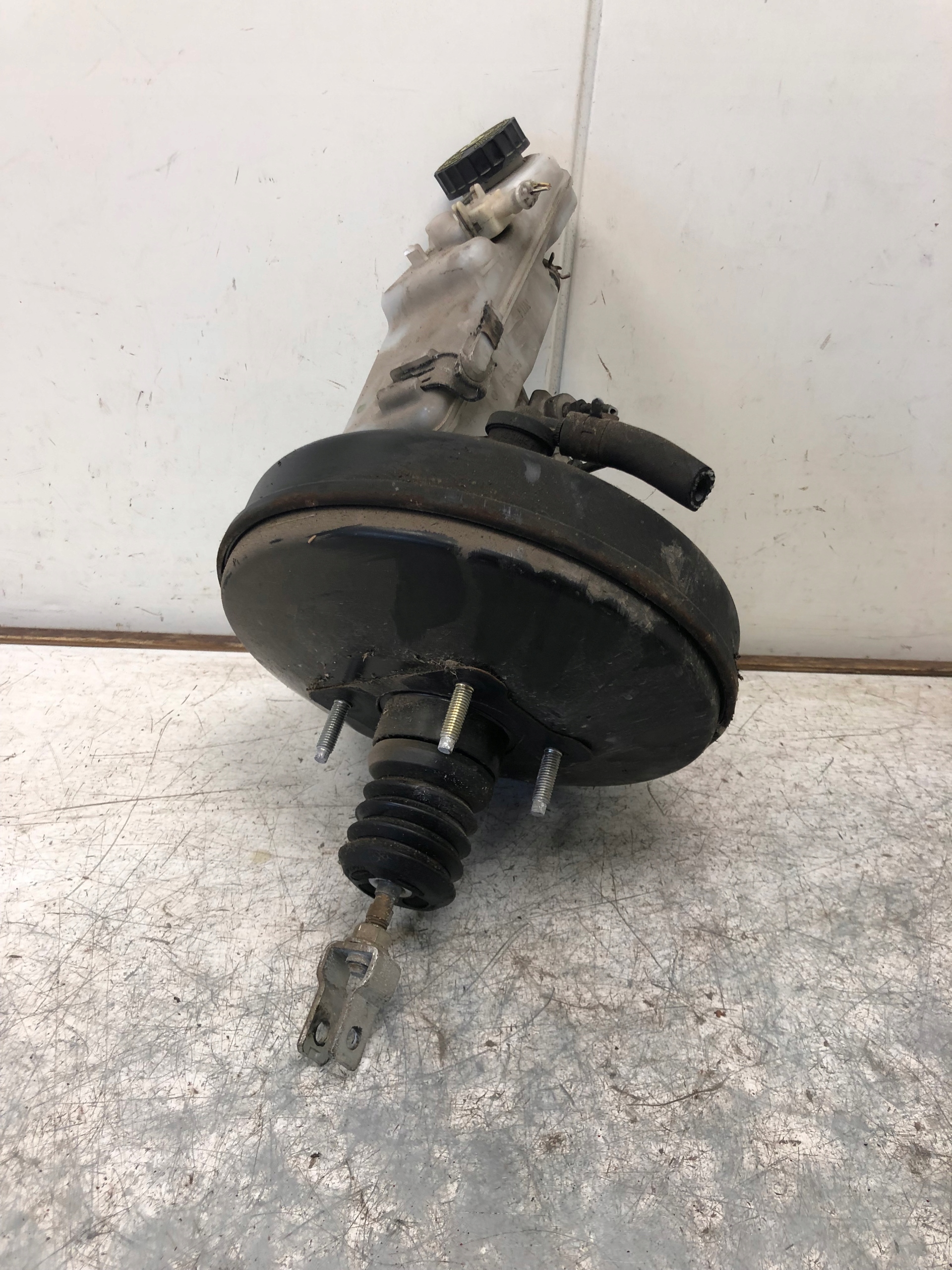 Servo Bremse TOYOTA AURIS und 47200-02D61