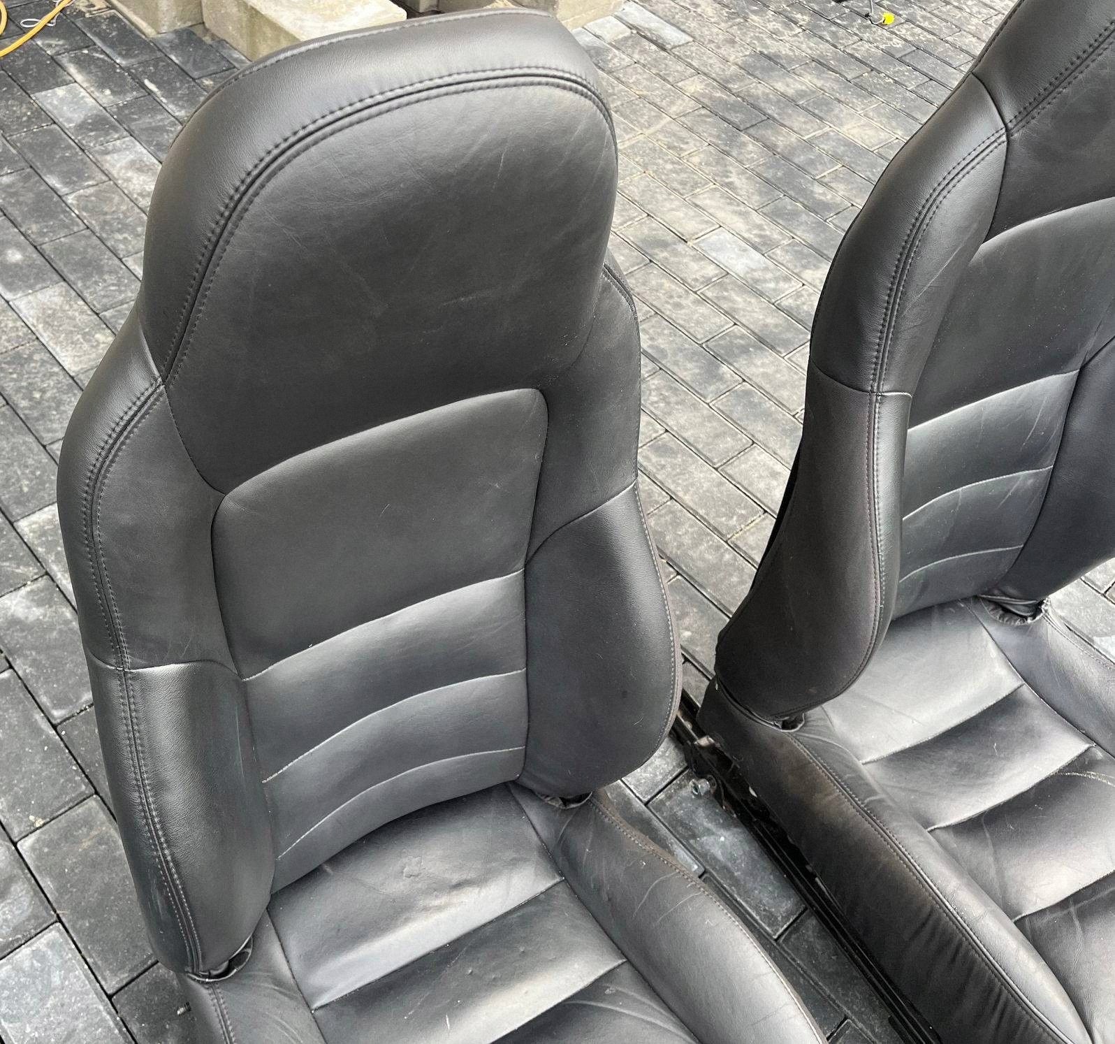 Komplet seats seats Chevrolet Corvette C6 2005