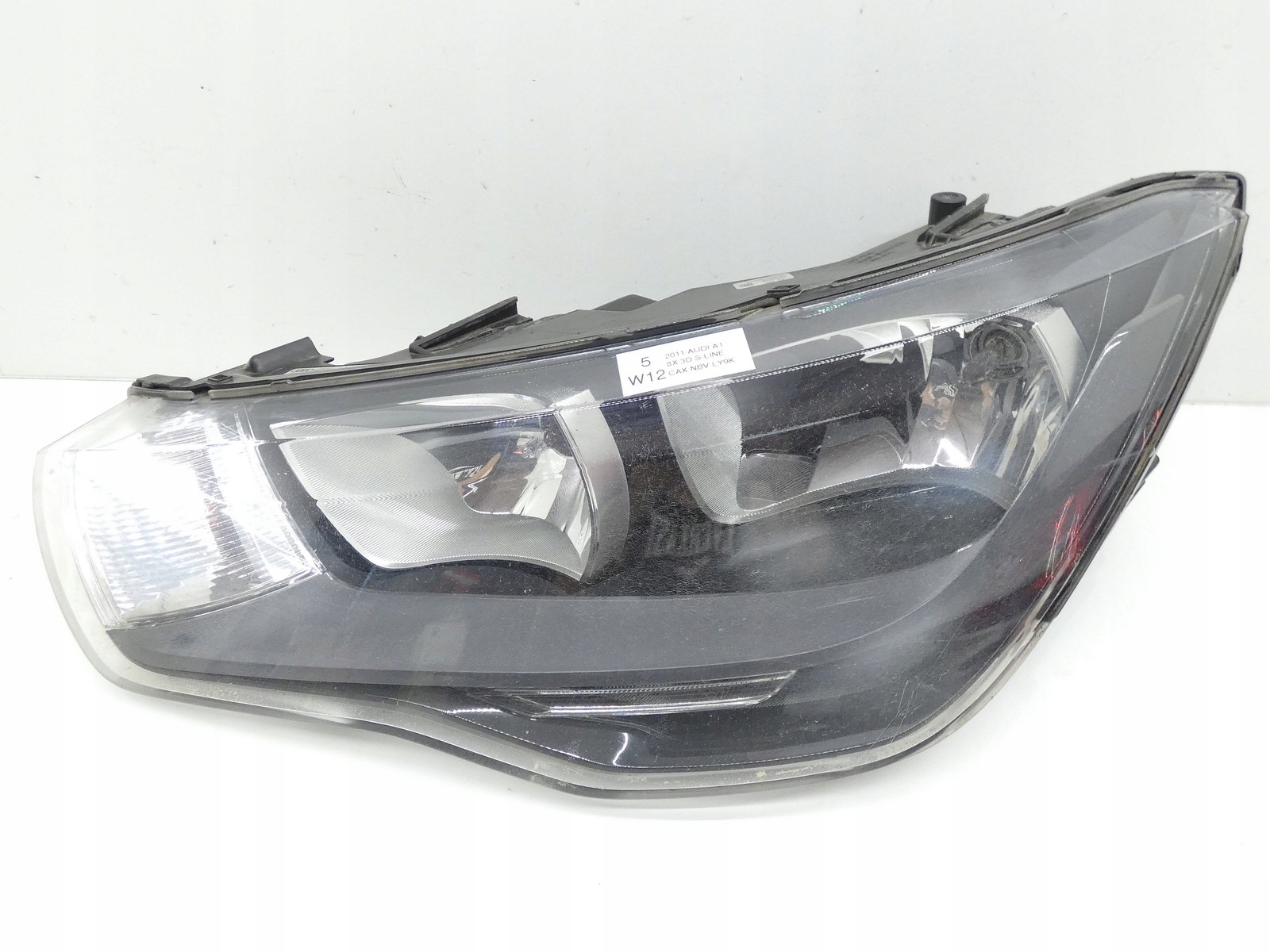 světlo levý předek levá přední AUDI A1 8X 3D / 5D 8X0941003A