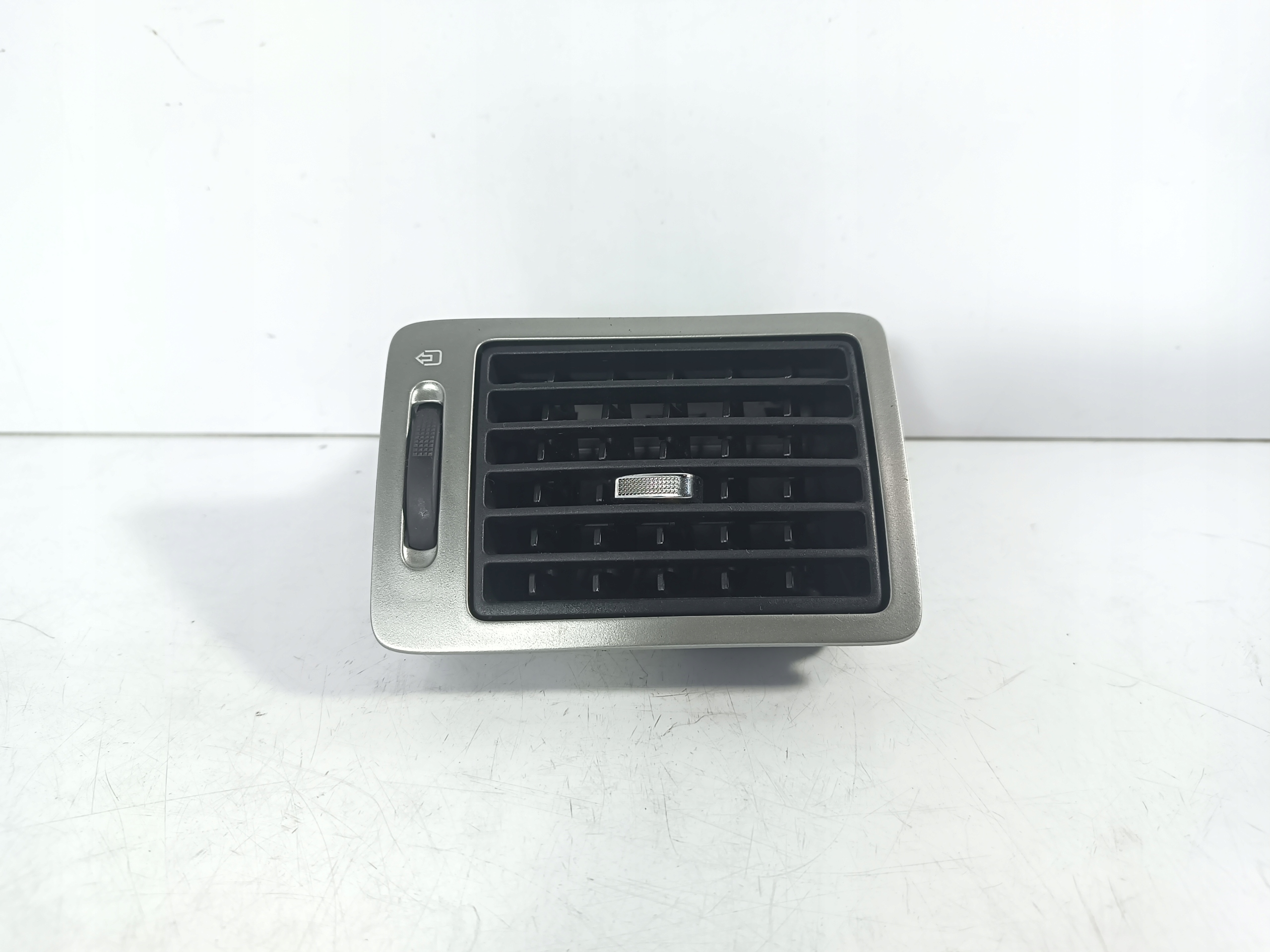 Peugeot 307 grid air conditioning devices air left driver´s OE 9634499077
