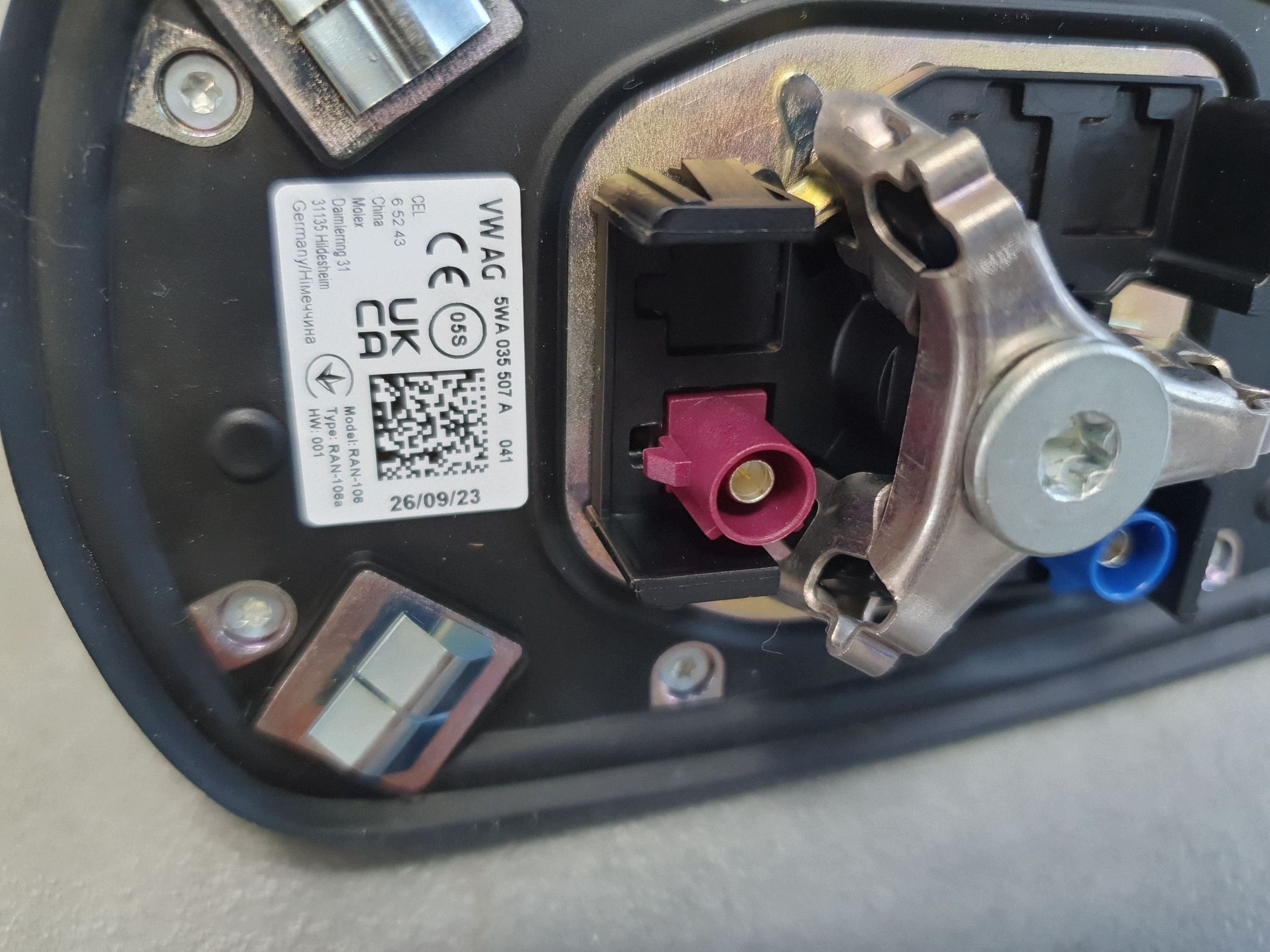 Cupra Leon Antenne GPS (pletwa) 5WA035507A