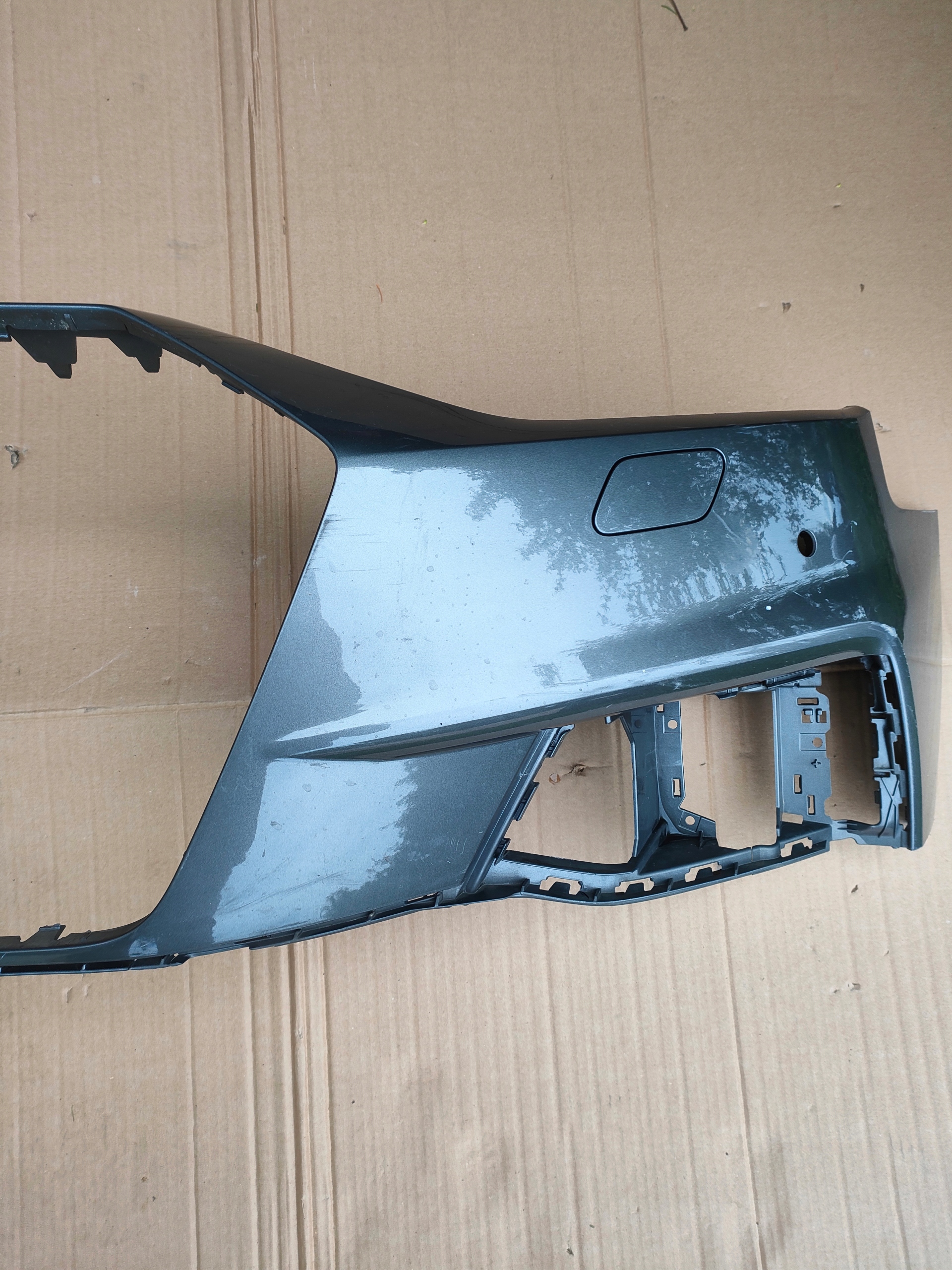 AUDI A4 B9 ALLROAD LIFT 19- front bumper PDC washers 8W0807437BB