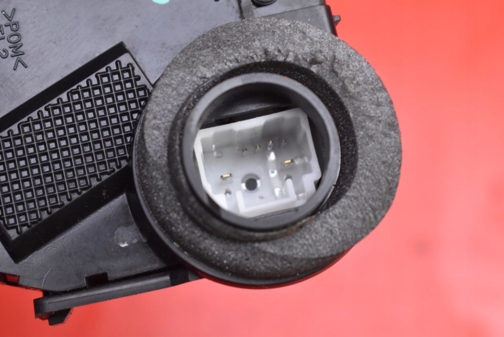 lock door left front front EU TOYOTA PRIUS 2 II XW20 03-11