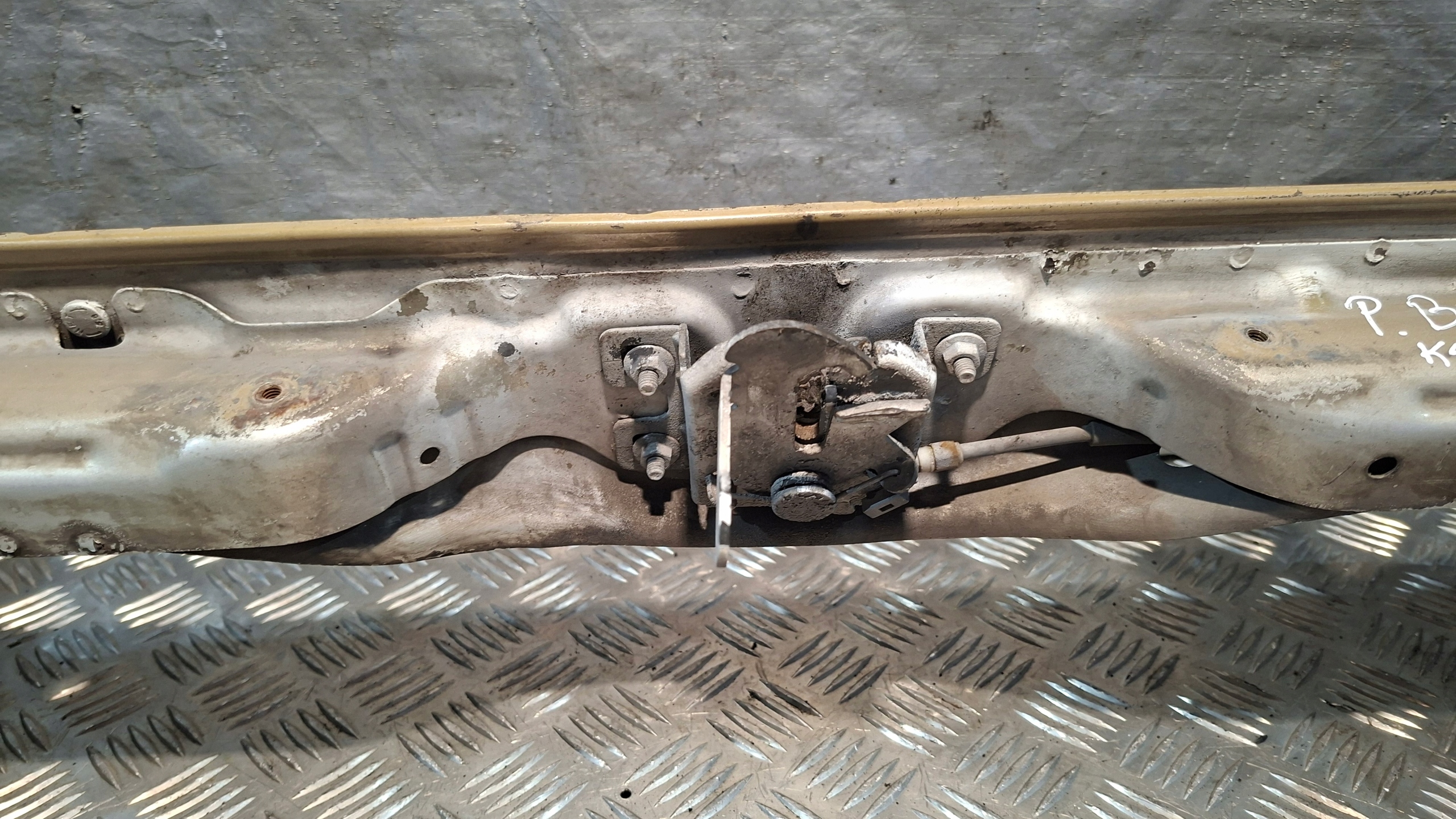 support panel for radiators pillar PEUGEOT BIPPER