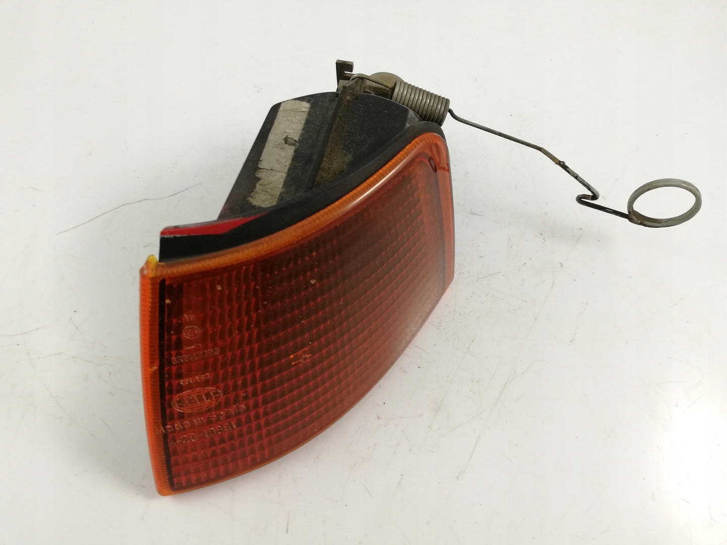 indicator SEAT TOLEDO and (1L) 1.6 and front right 961593 HELLA