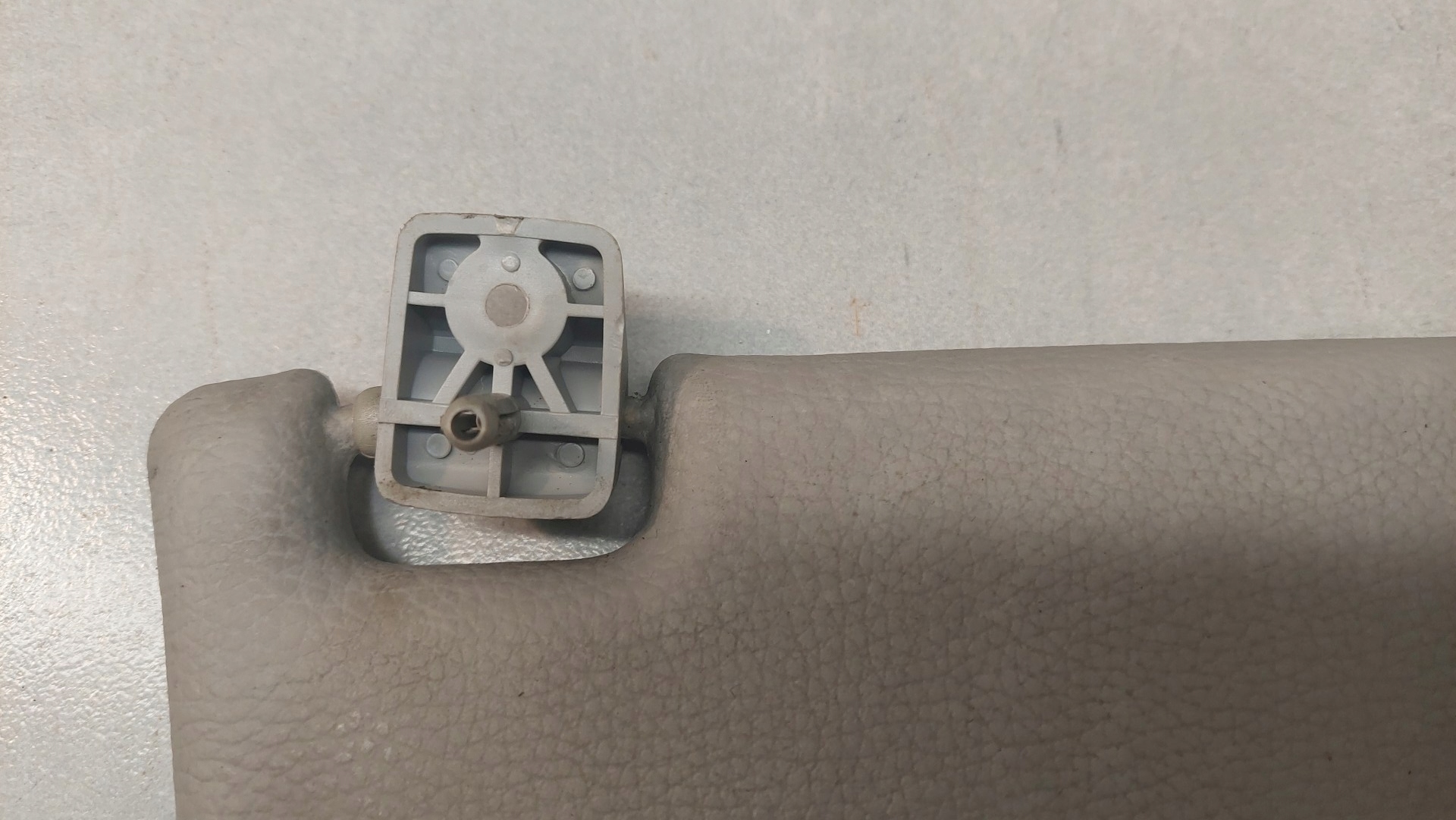 Blende Abdeckung PRZECIWSLONECZNA ROVER 400 1.6