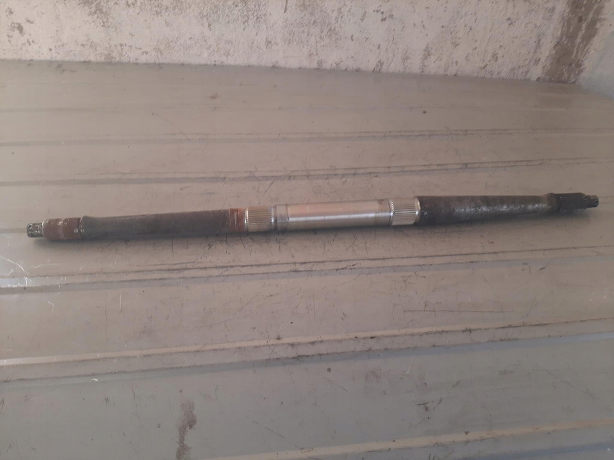 ОСЬ ПРИВОДНАЯ ОСЬ ЗАДНЯЯ MOTORTEK 175