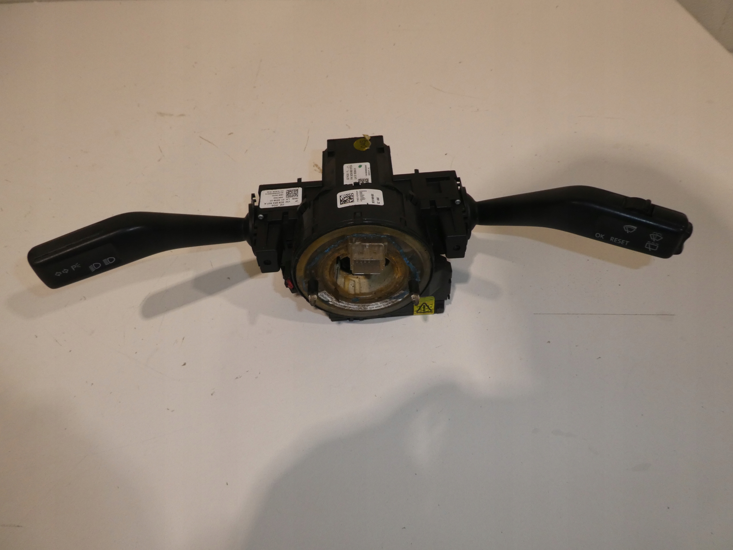 MANTEKA switch VOLKSWAGEN PASSAT B6 3C0953549A