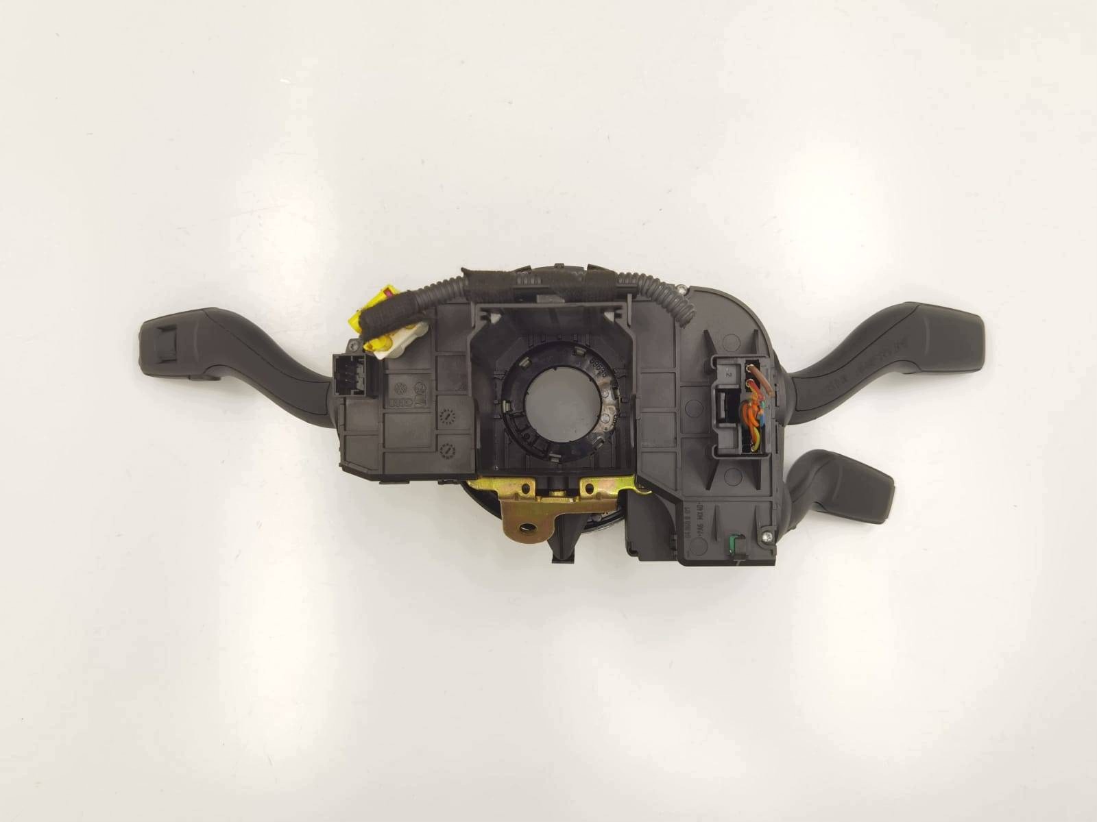 Commodo essuie glace Audi A6 C6 2006 4E0953521